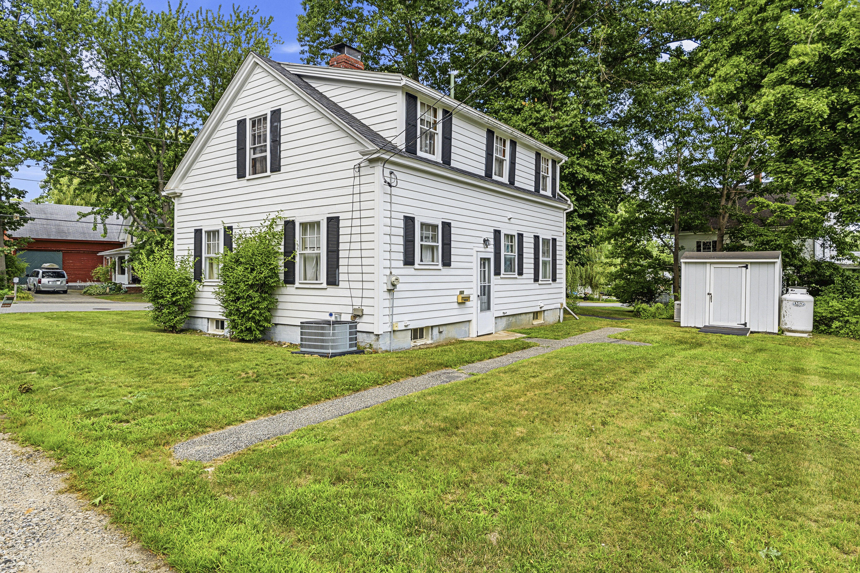 137 Pleasant Street Property Photo 37