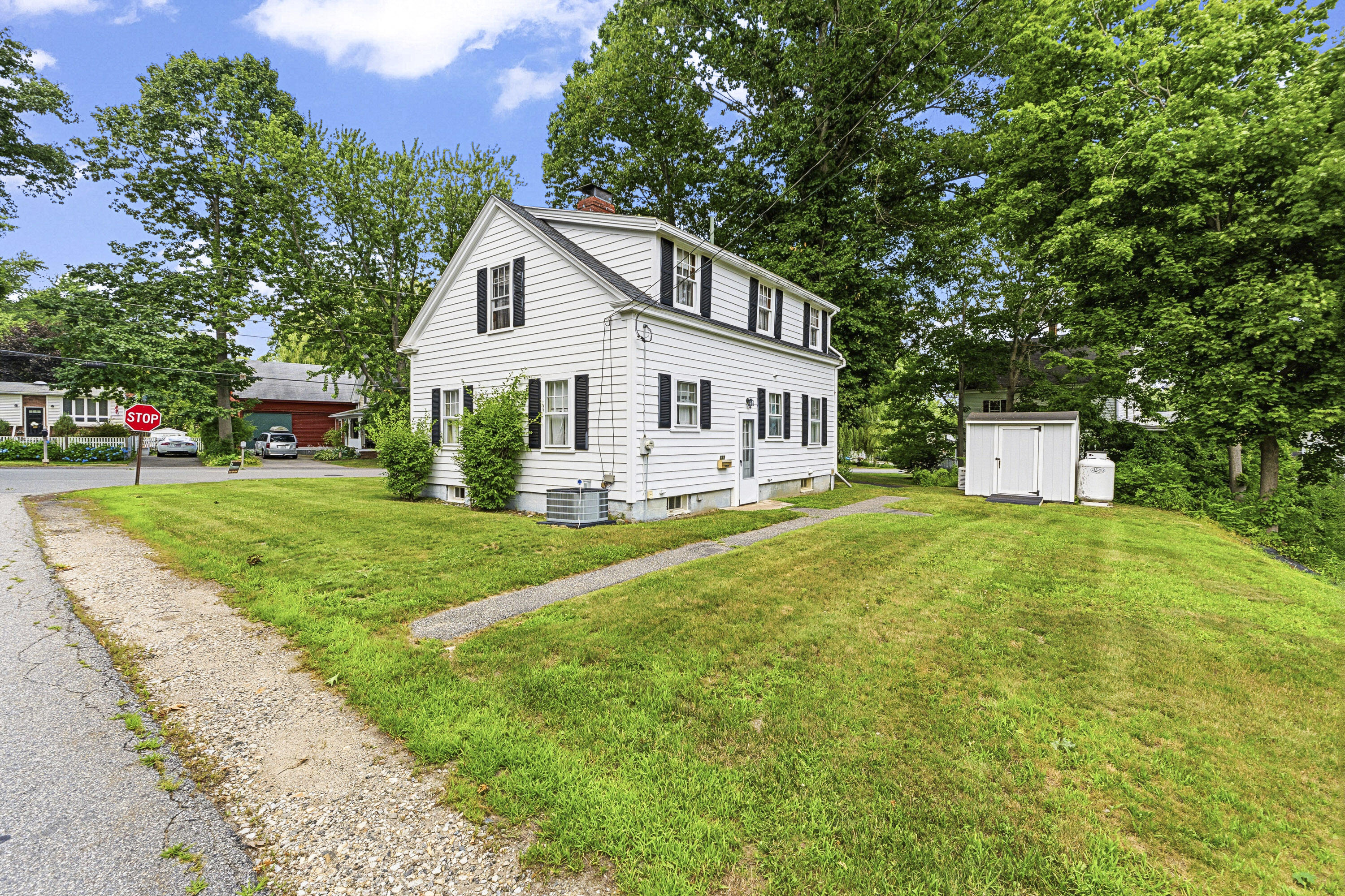 137 Pleasant Street Property Photo 39