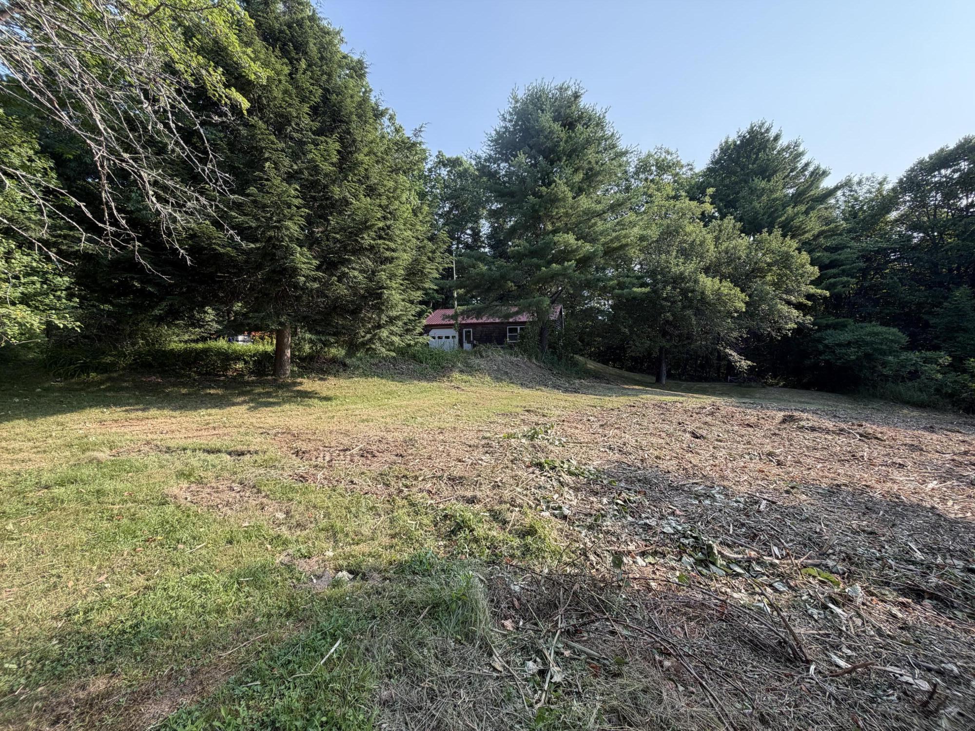 371 E Neck Road Property Photo 6