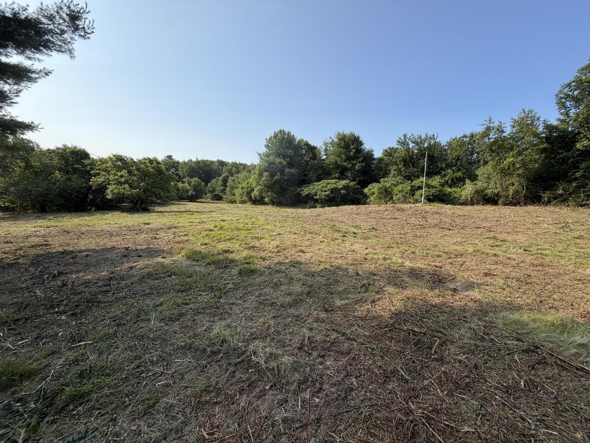 371 E Neck Road Property Photo 7