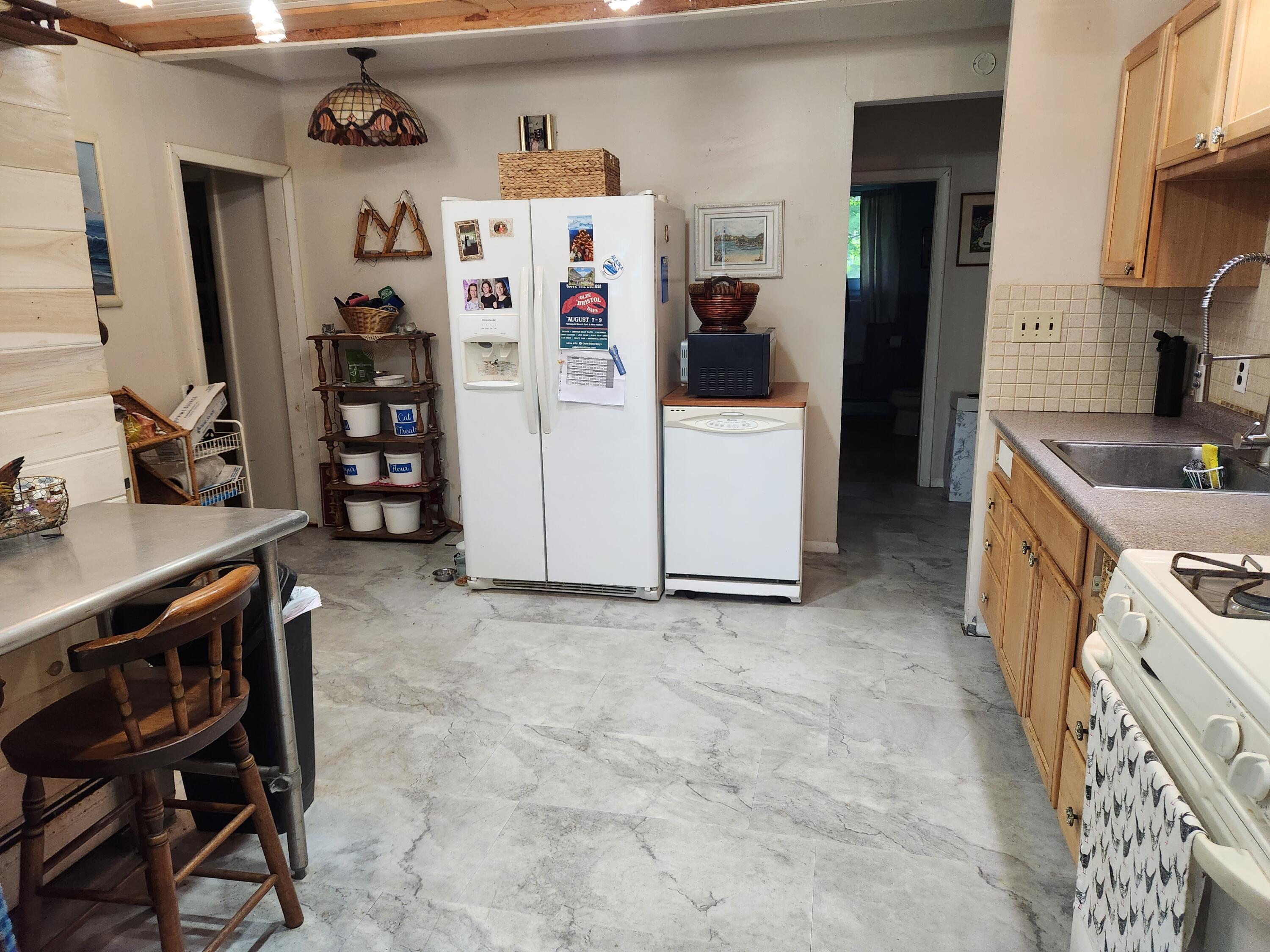 56 Pinewood Cove Road Property Photo 7