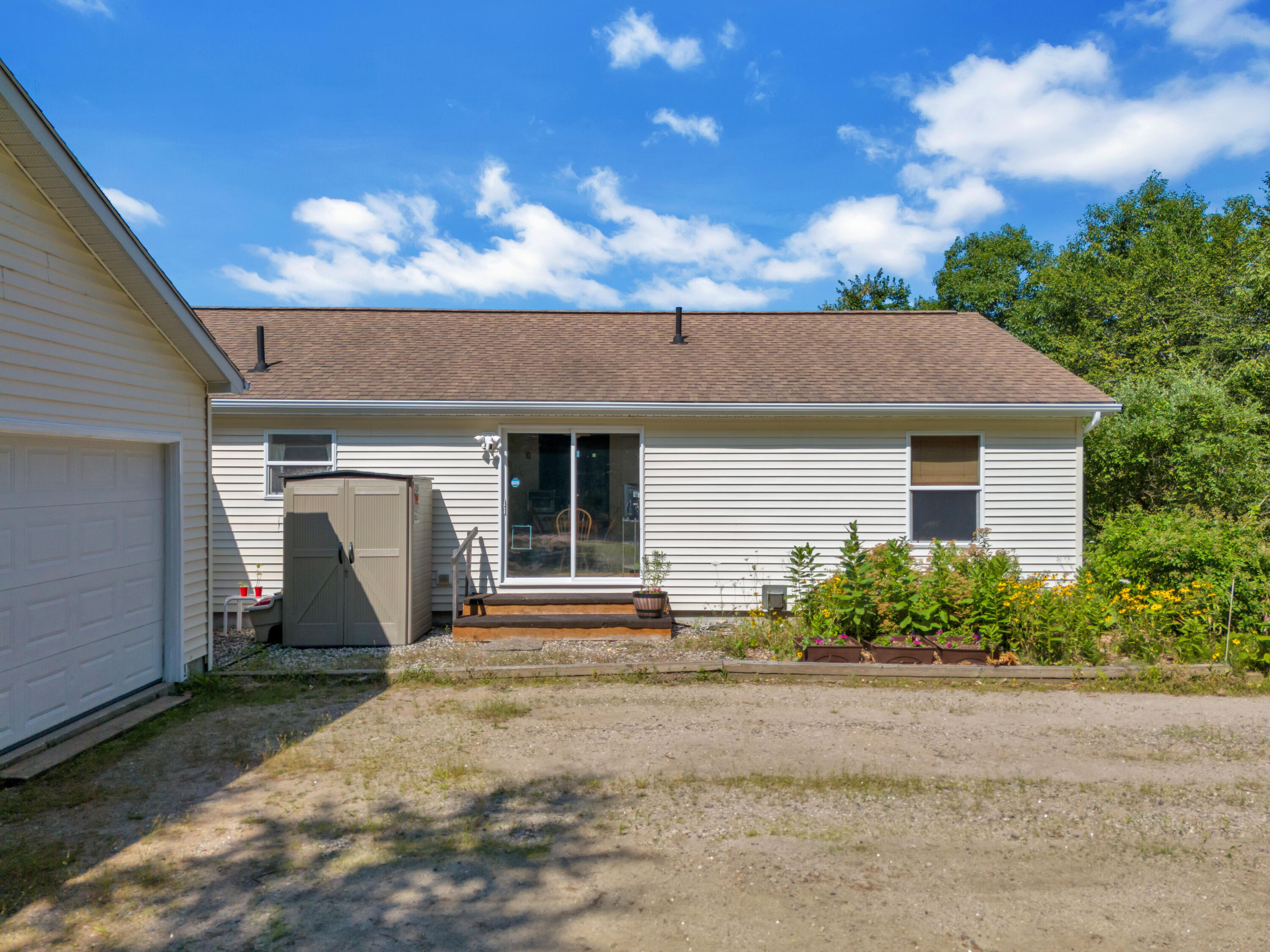 38 Coffin Hill Road Property Photo 7