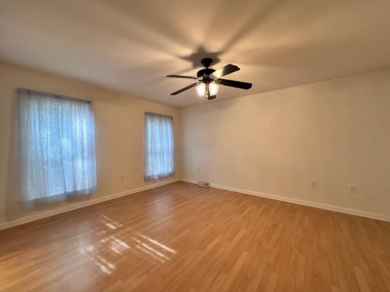 17 Candlewood Drive Property Photo 13