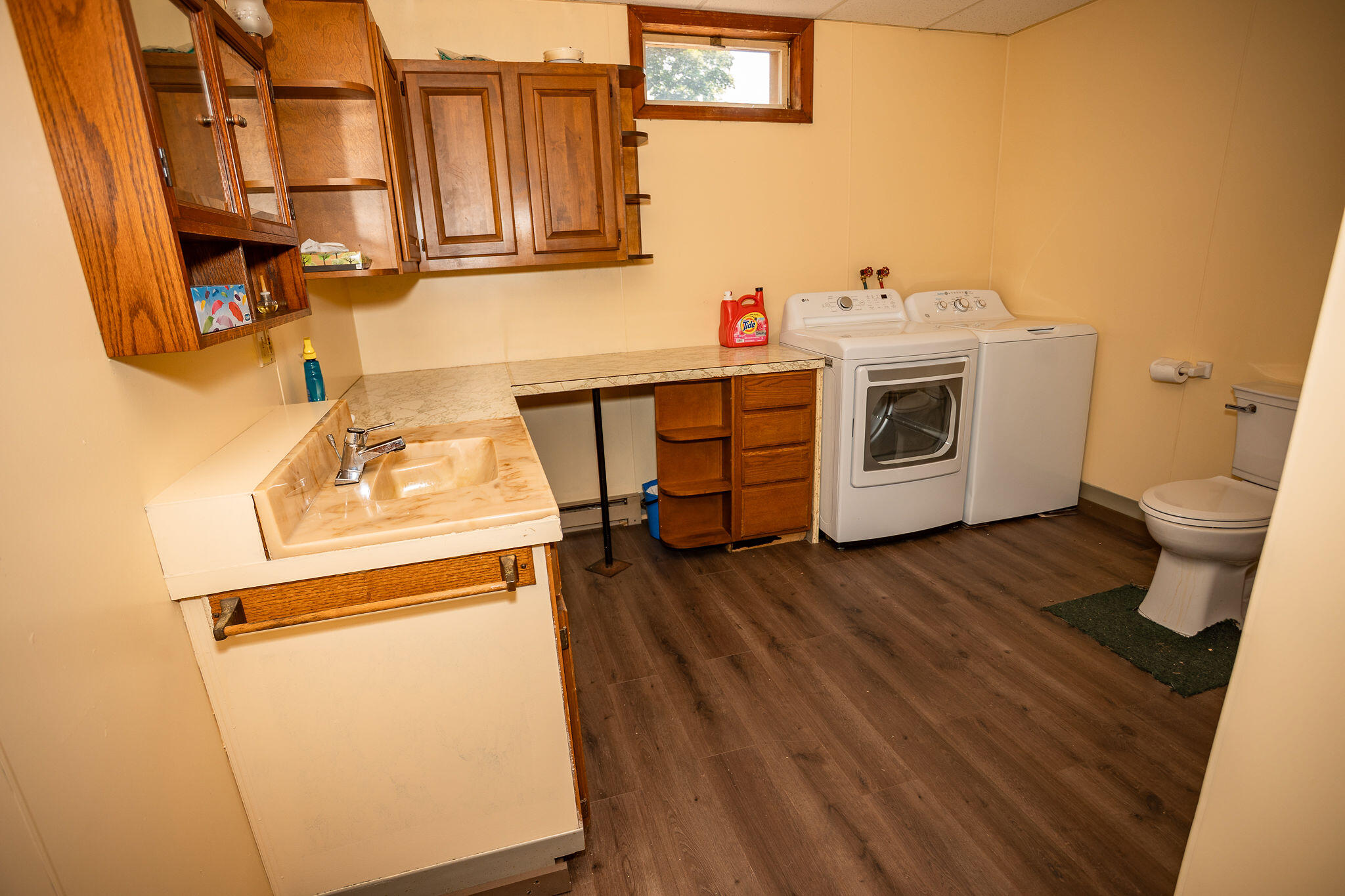 635-636 Waldo Street Property Photo 7