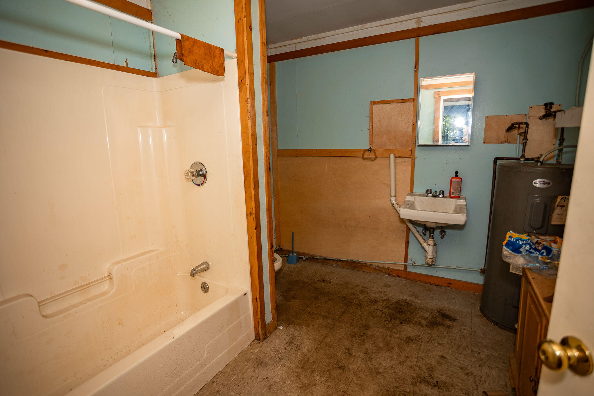 635-636 Waldo Street Property Photo 20