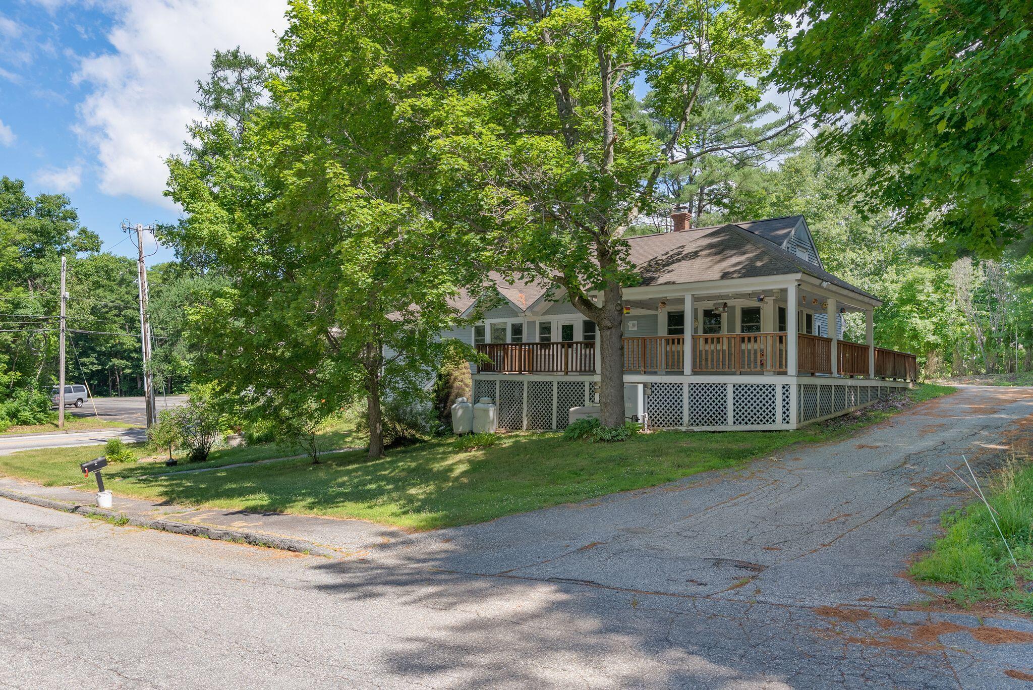 2 Teakwood Knolls Property Photo 2