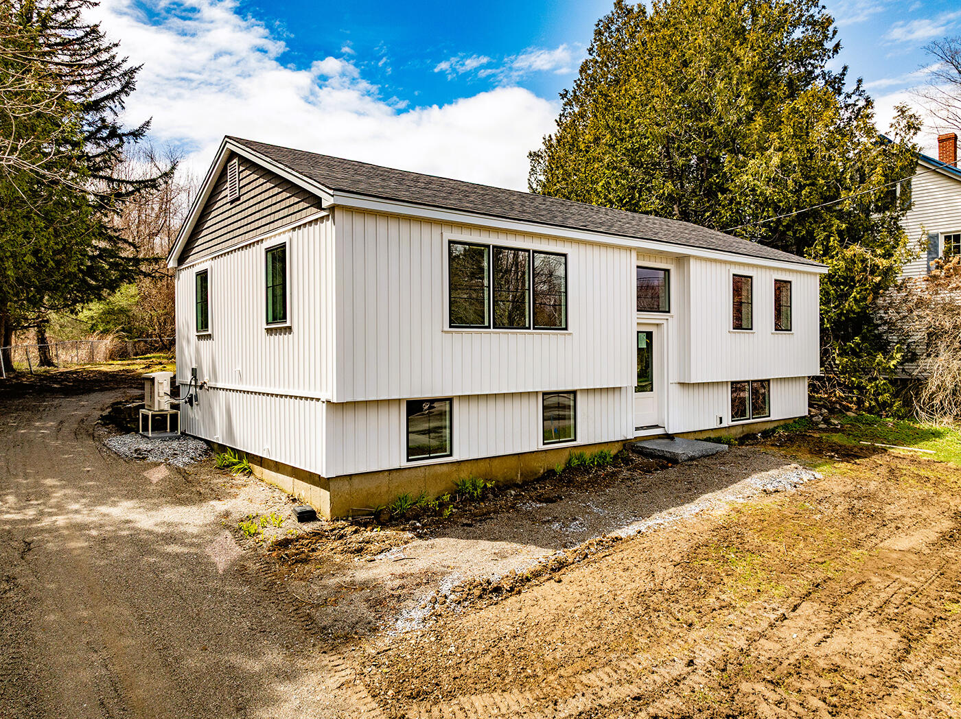 162 Waldo Avenue Property Photo 1