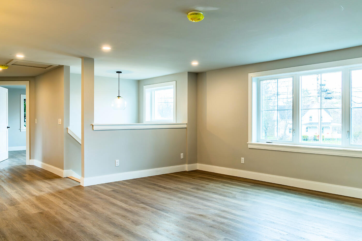 162 Waldo Avenue Property Photo 8