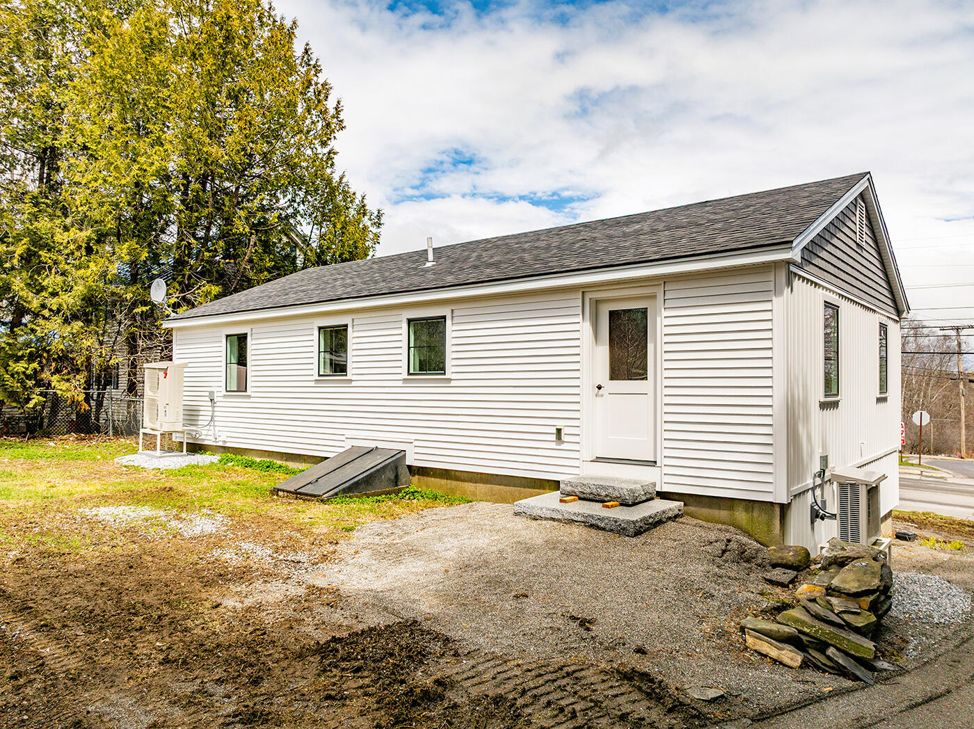 162 Waldo Avenue Property Photo 28