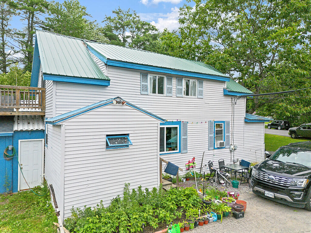 132 Washington Street Property Photo 7