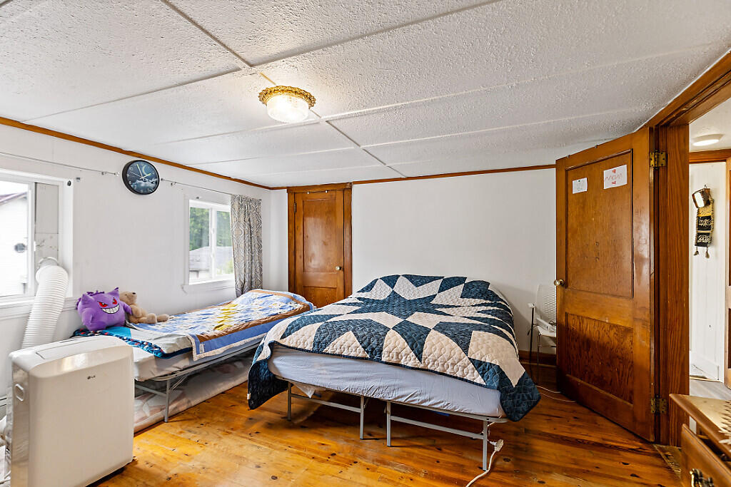 132 Washington Street Property Photo 28