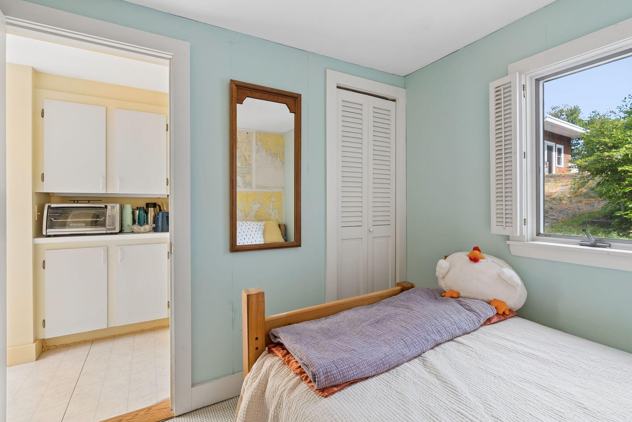 195 Beach Road Property Photo 18