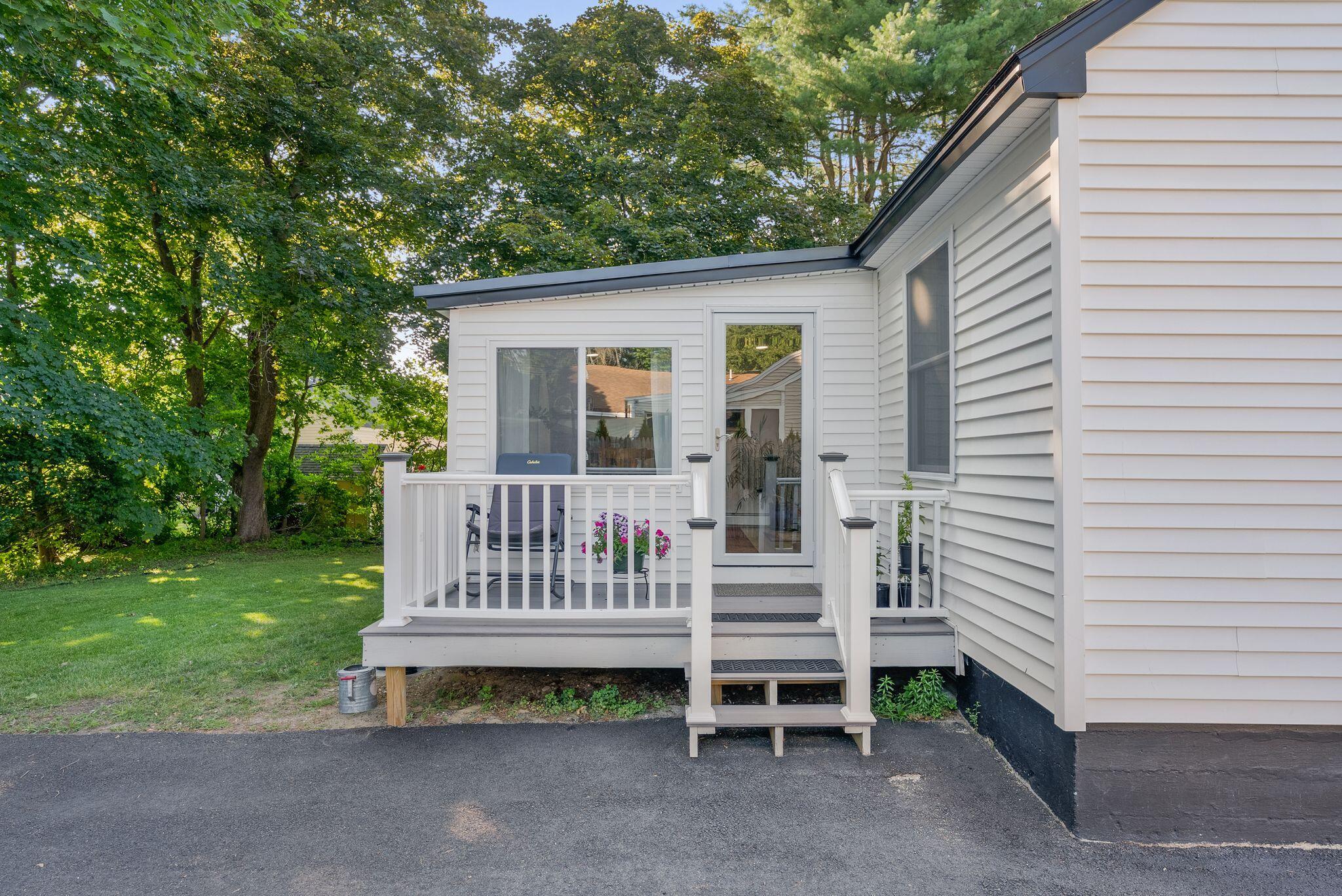 5 Calef Street Property Photo 4