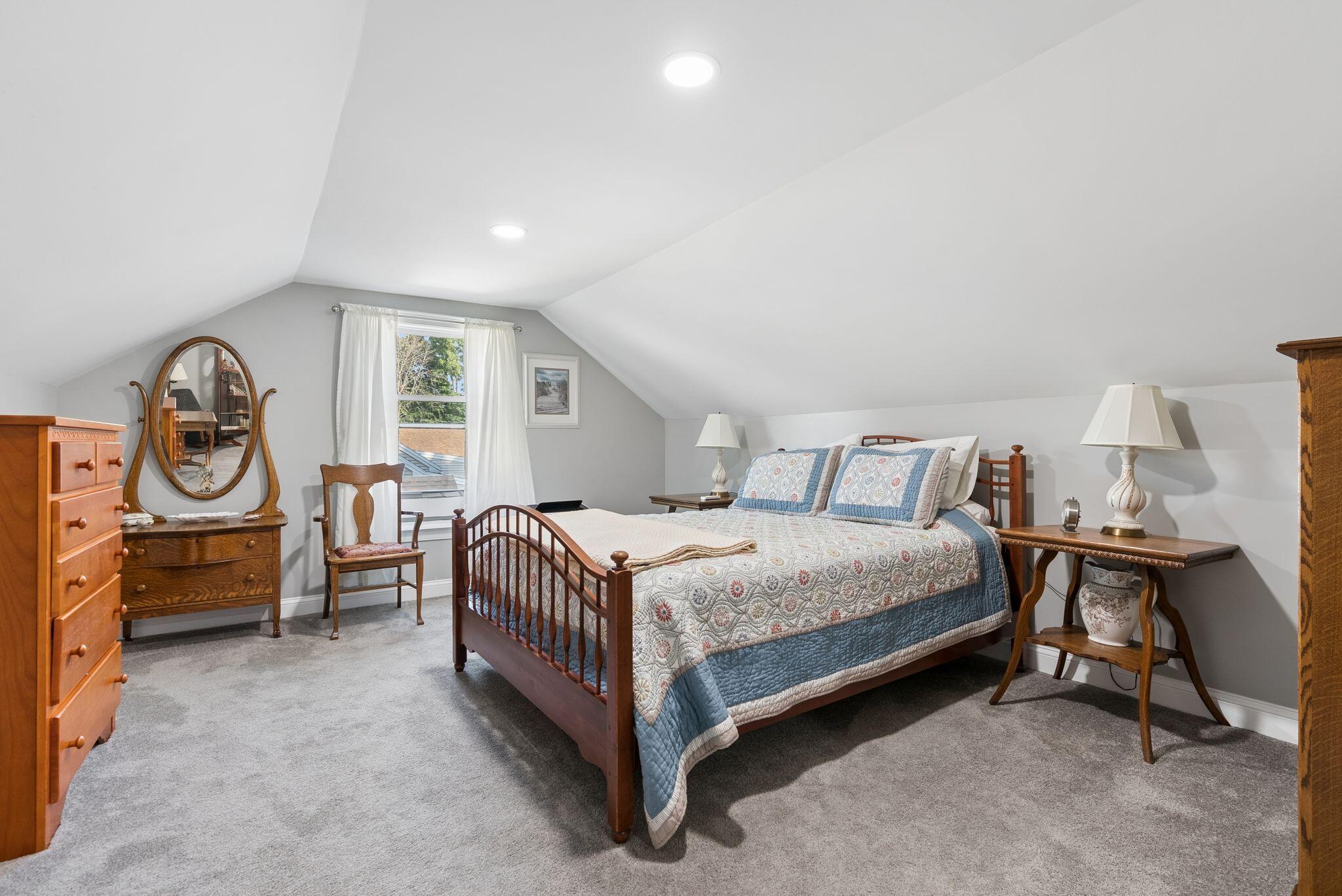 5 Calef Street Property Photo 36