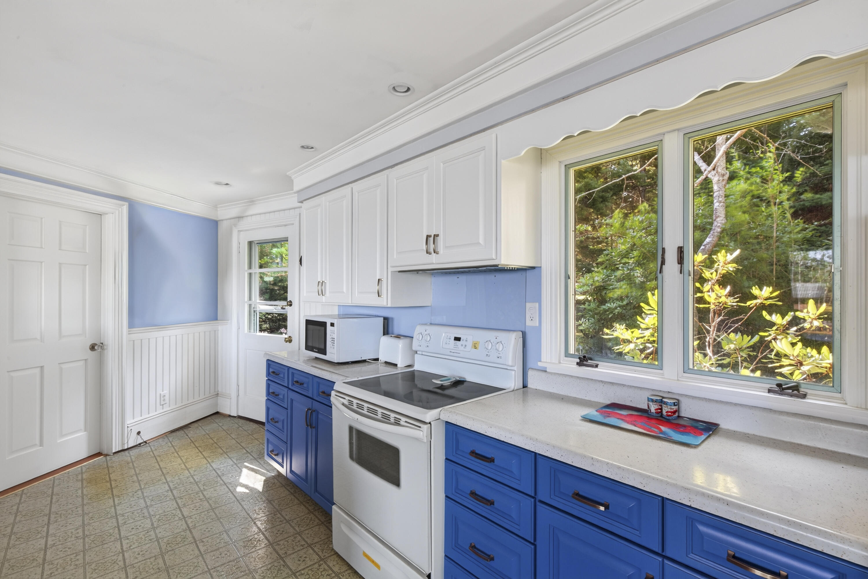 51 Roderick Road Property Photo 10