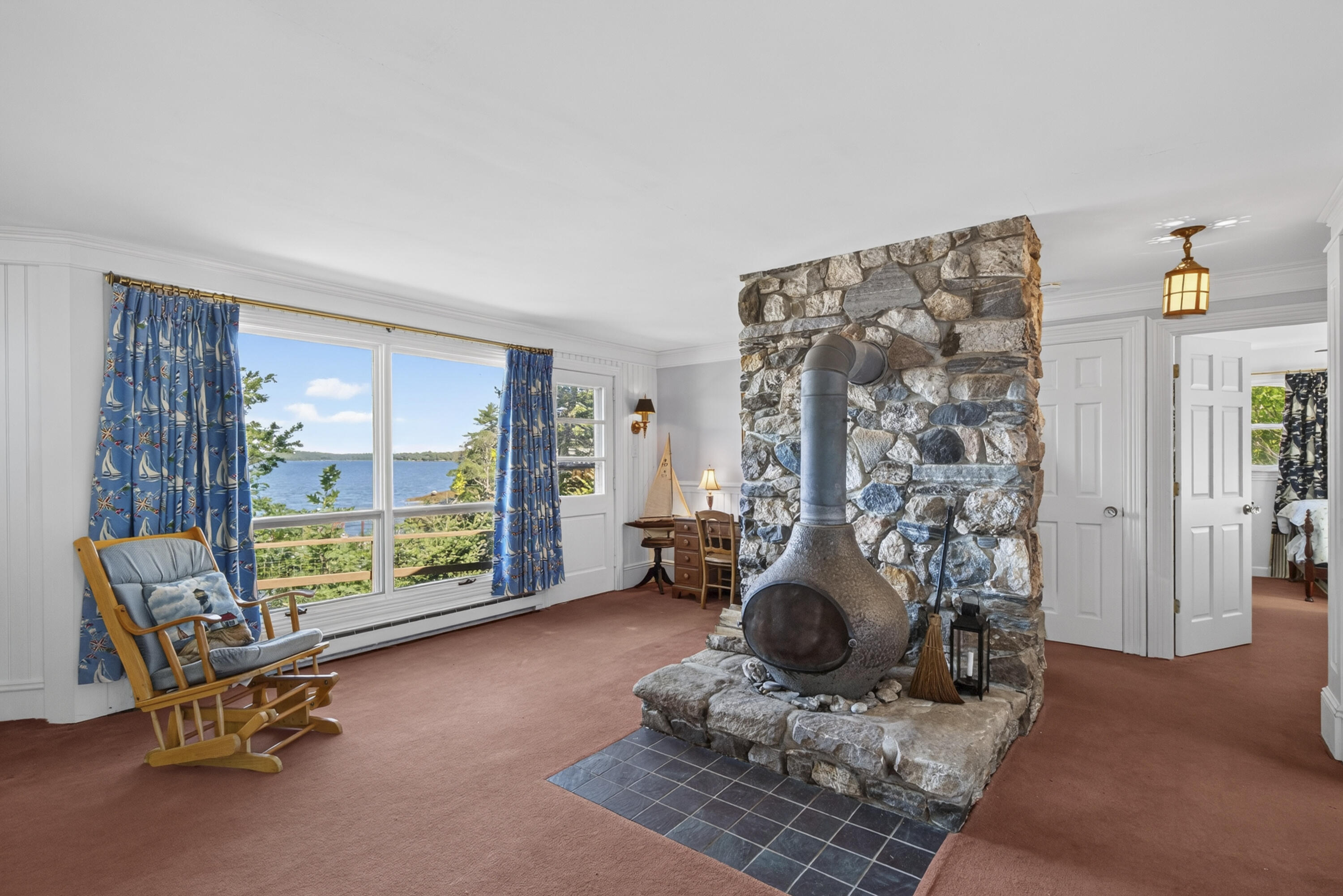 51 Roderick Road Property Photo 12