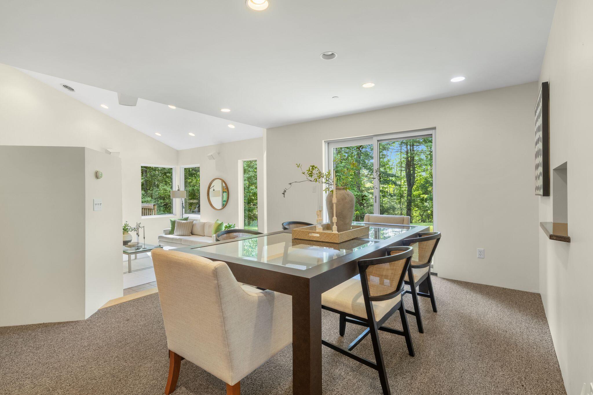 43 Carson Drive Property Photo 13