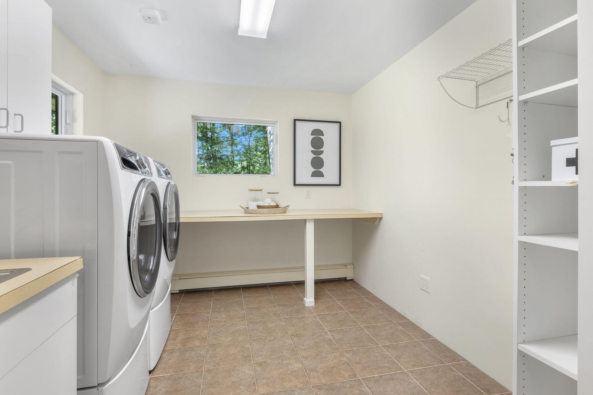 43 Carson Drive Property Photo 24