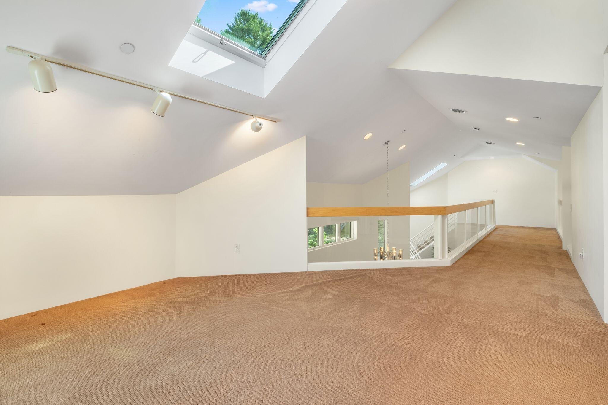 43 Carson Drive Property Photo 47