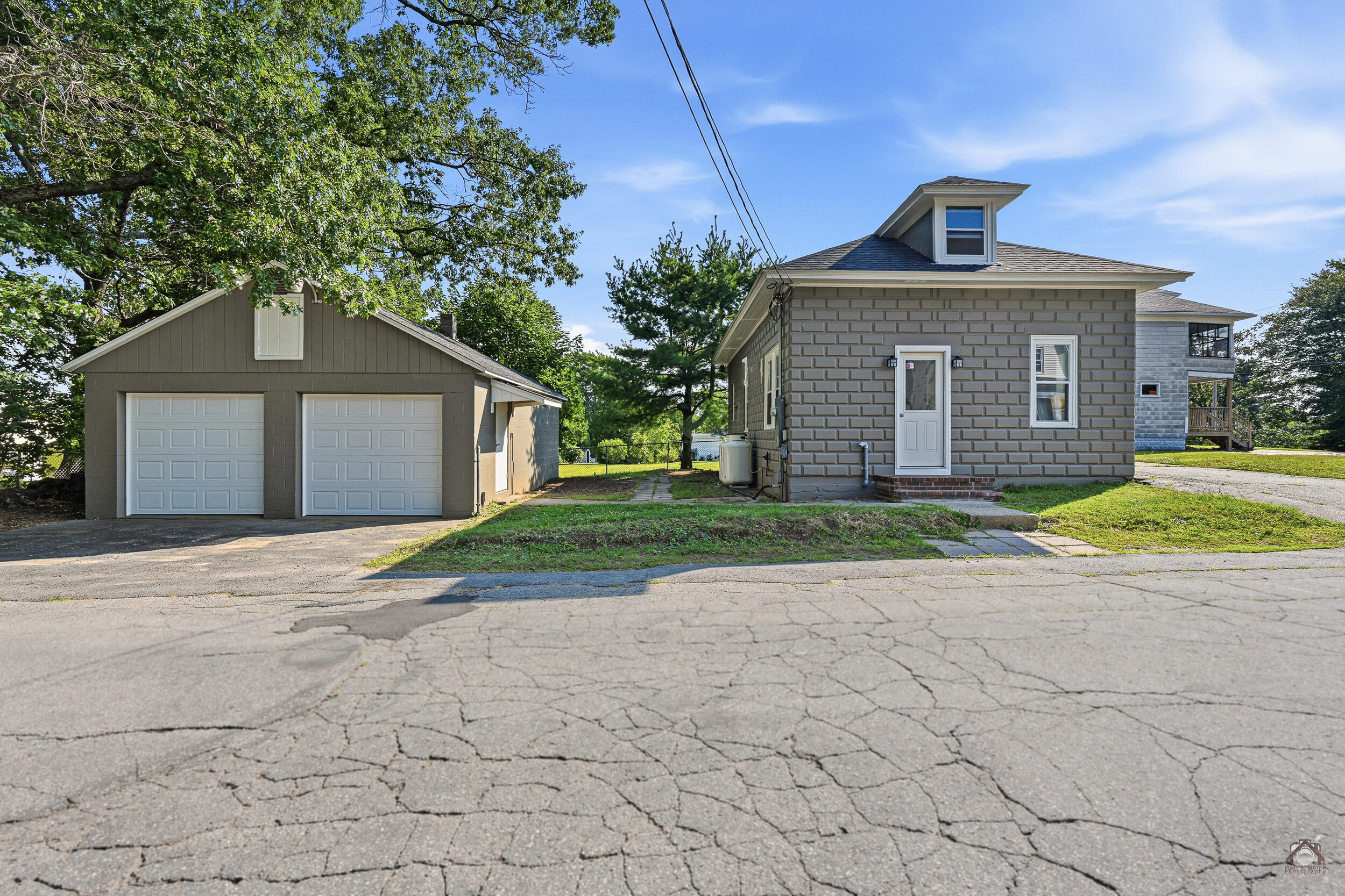 3 Coolidge Street Property Photo 3