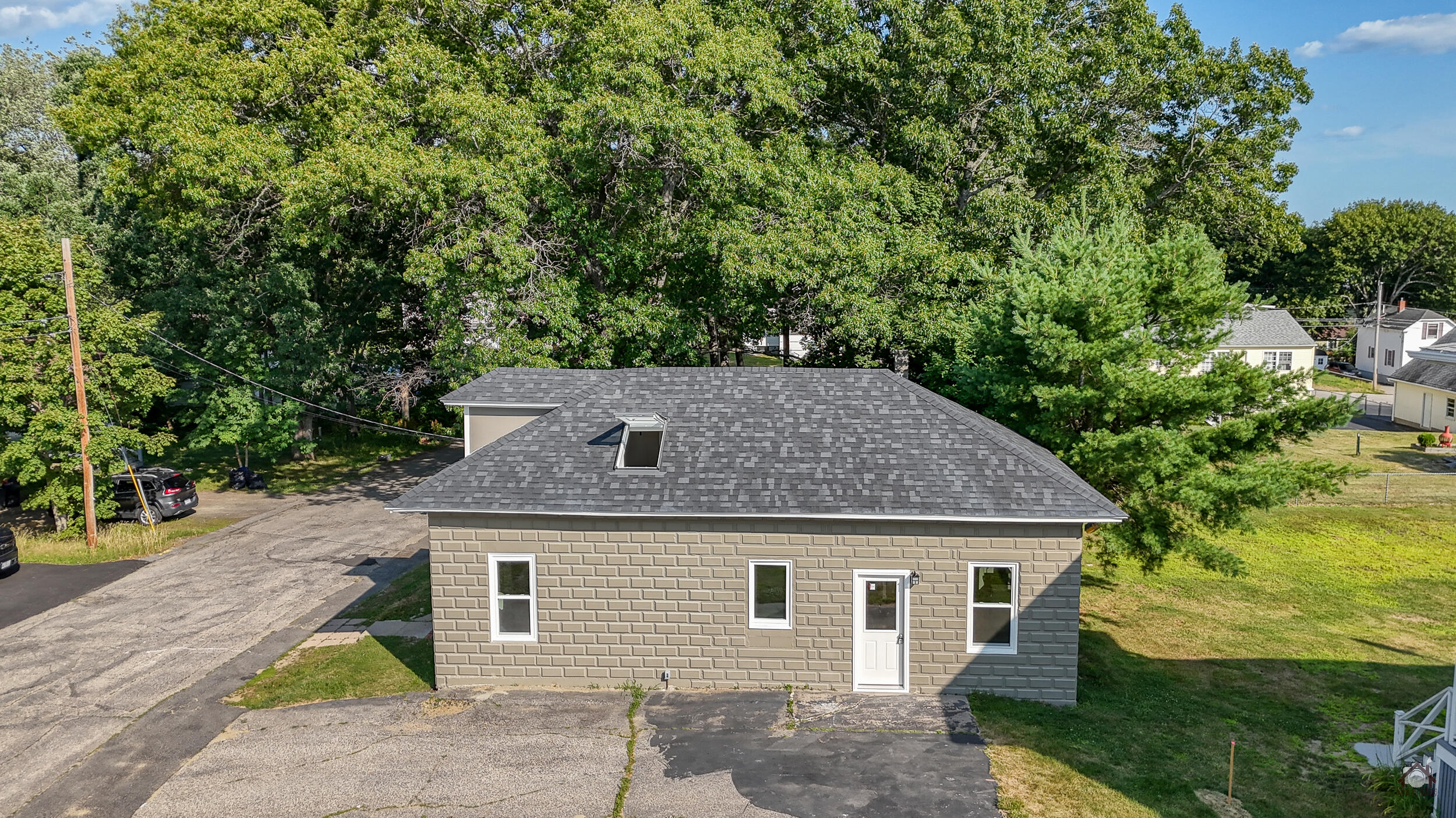 3 Coolidge Street Property Photo 5