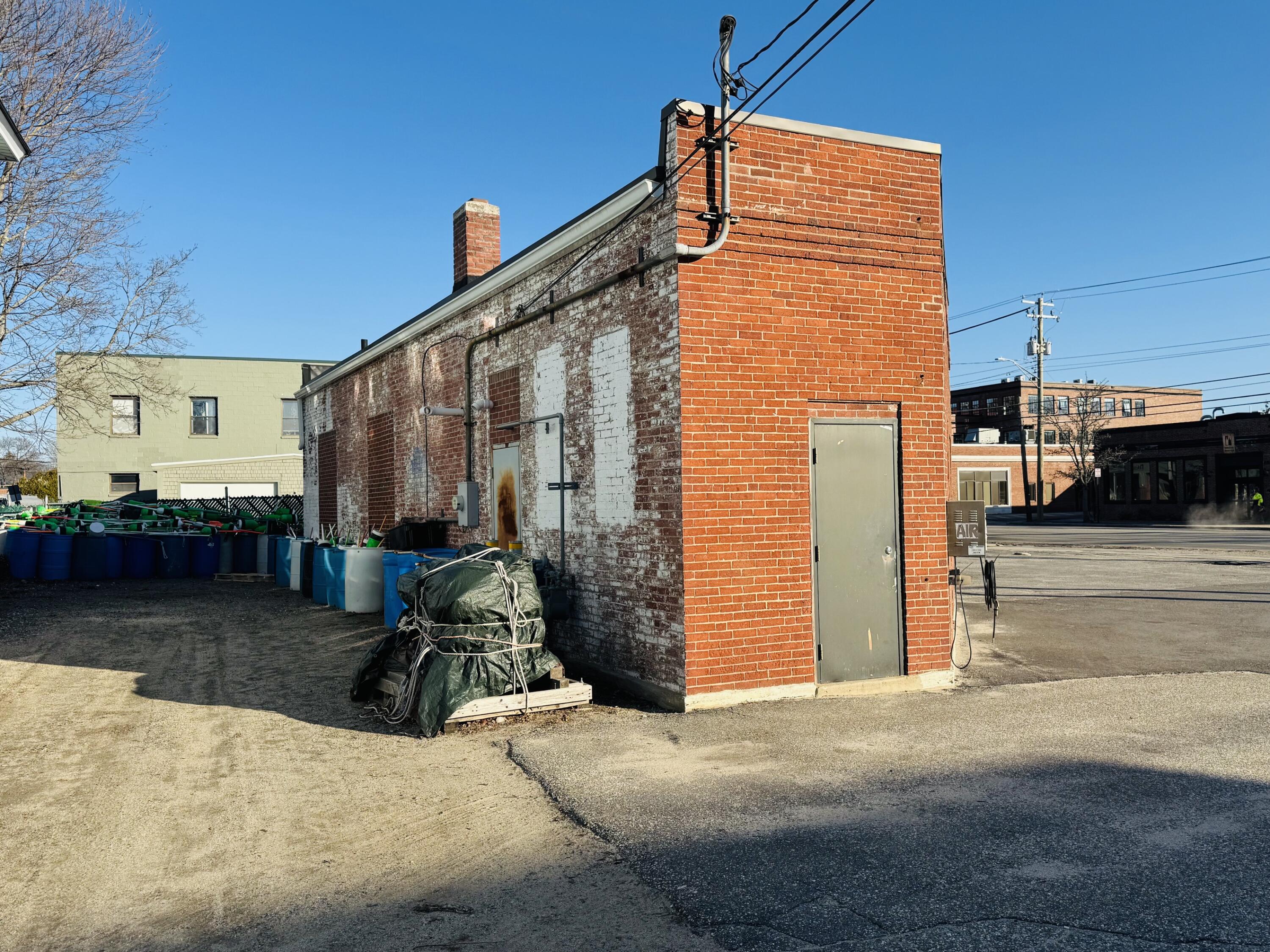 484 Forest Avenue Property Photo 15