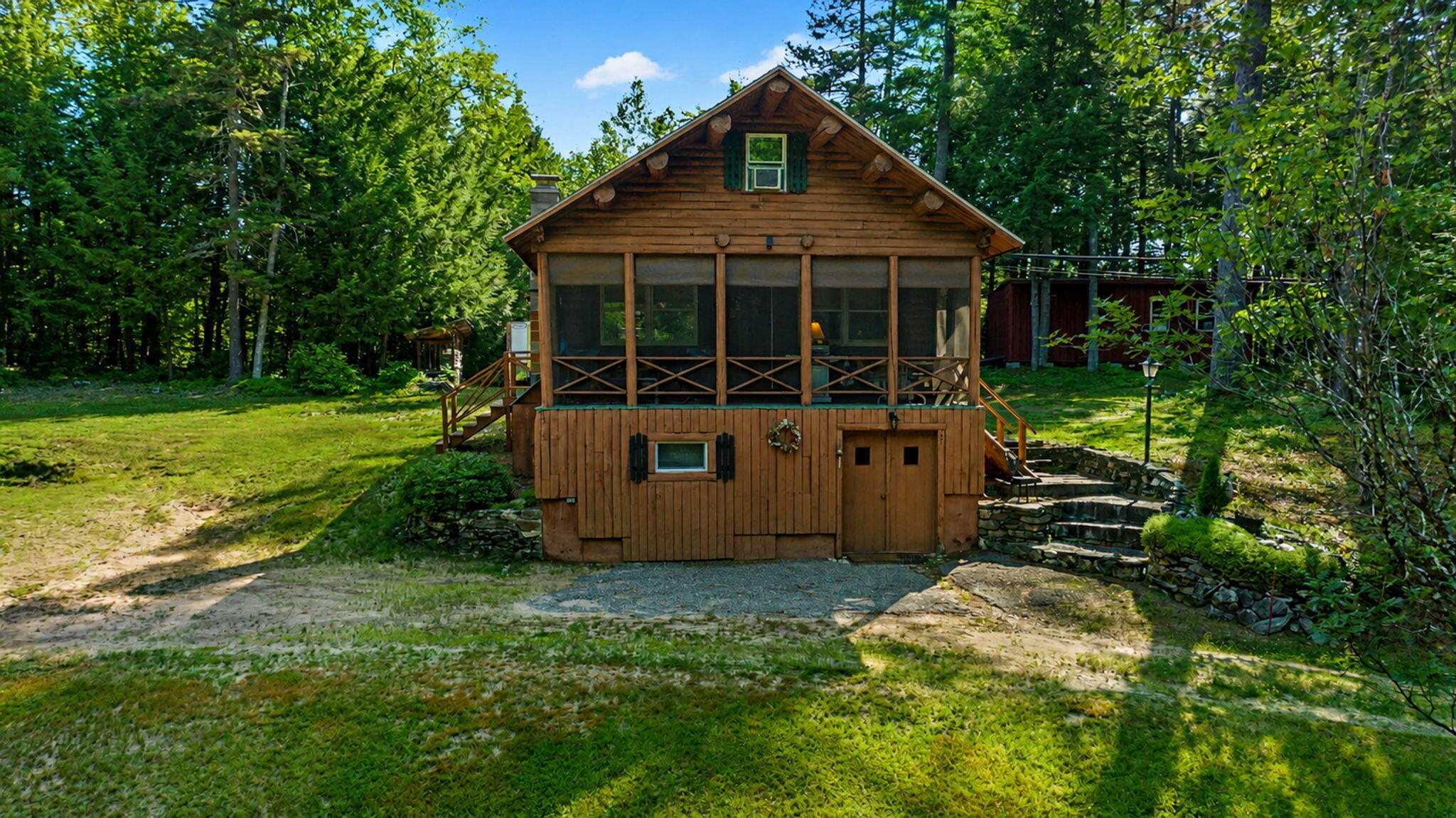 27 Roscoe Drive Property Photo 1