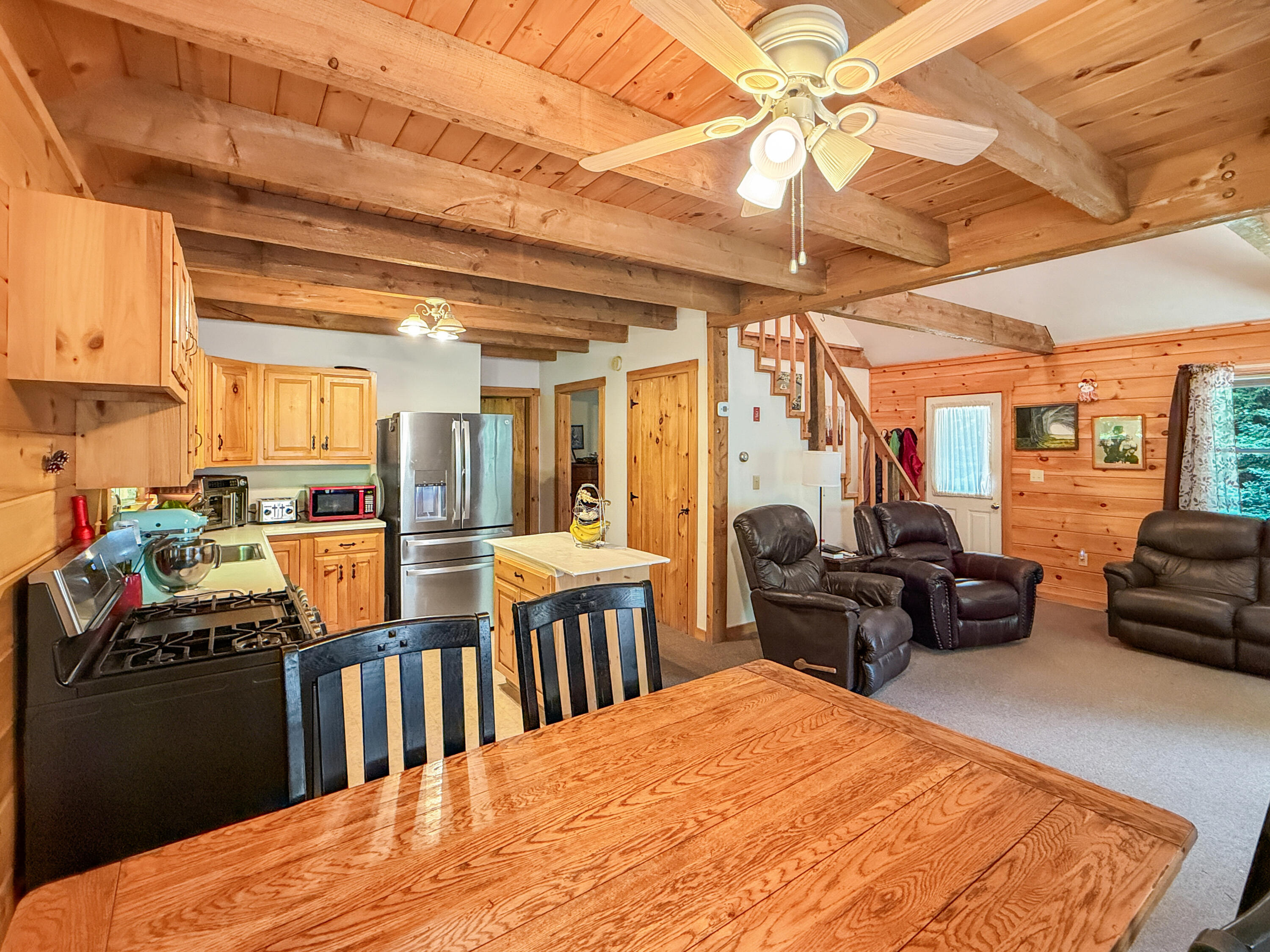 43 Hawksholm Trail Property Photo 13