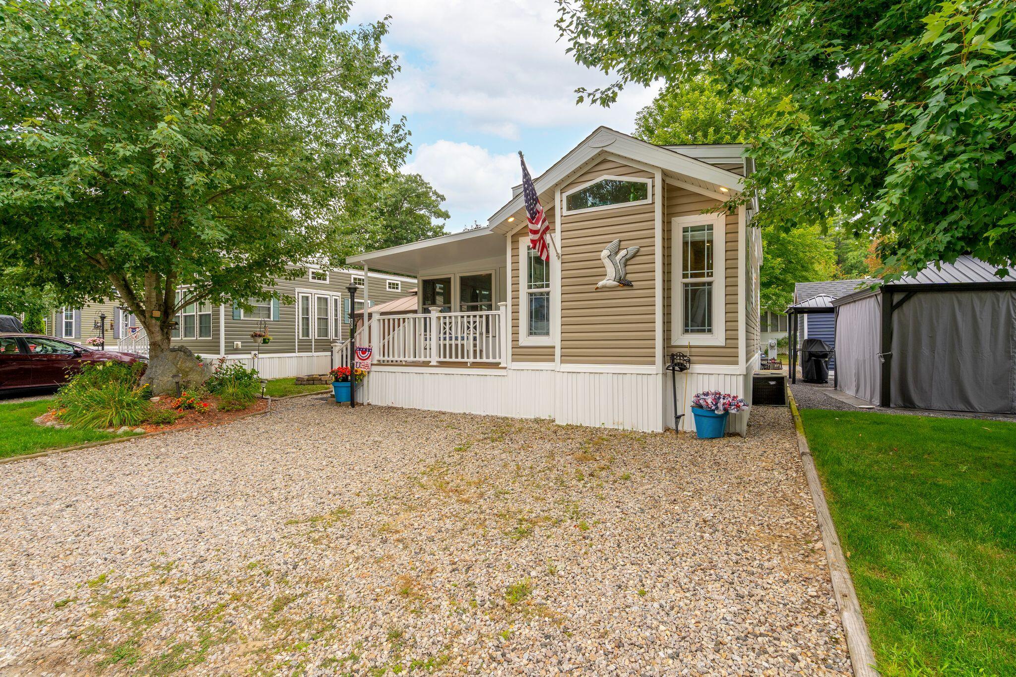 27 Go Camping Way 235 Property Photo 6