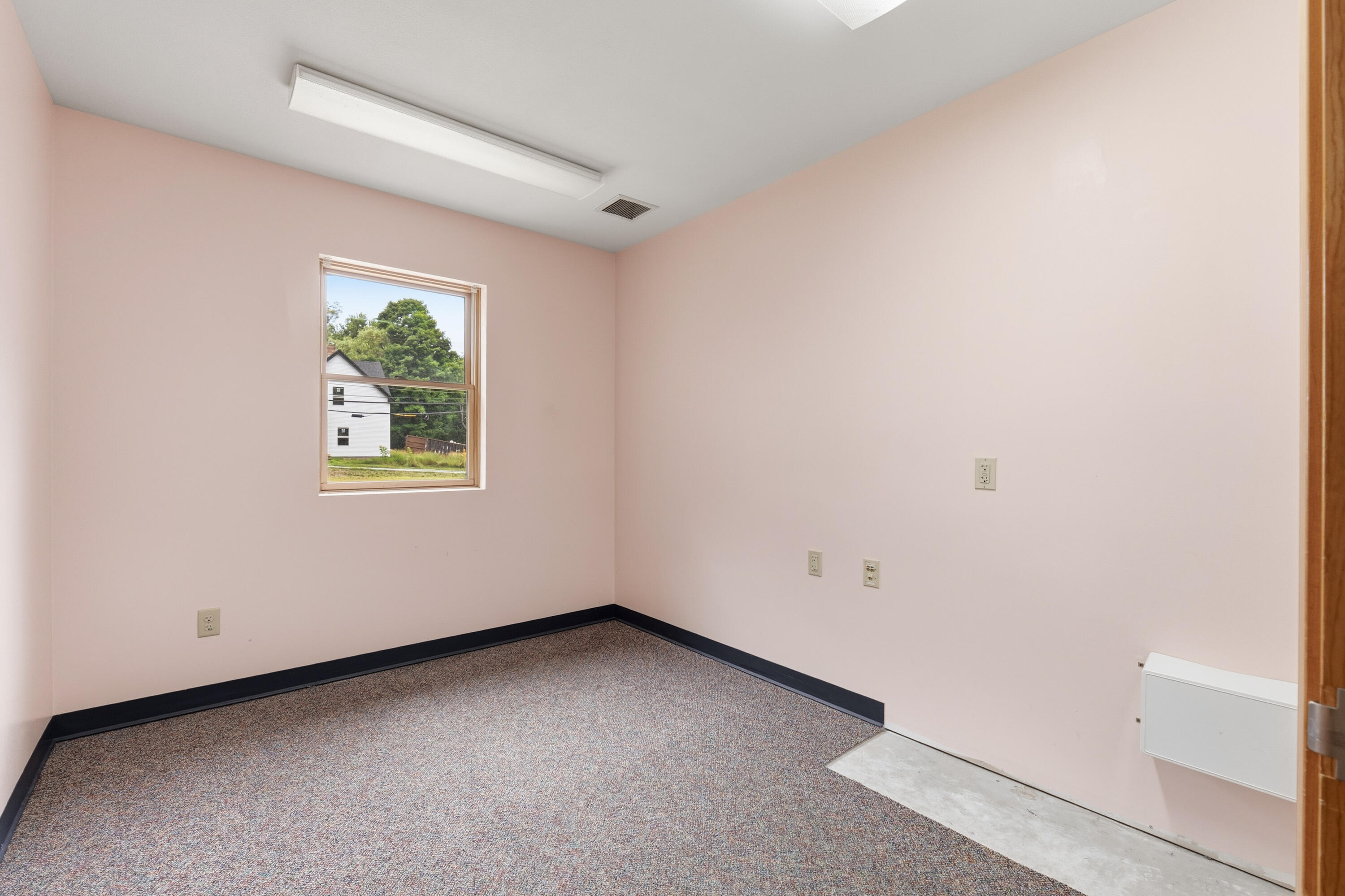 38 Union Street Property Photo 47