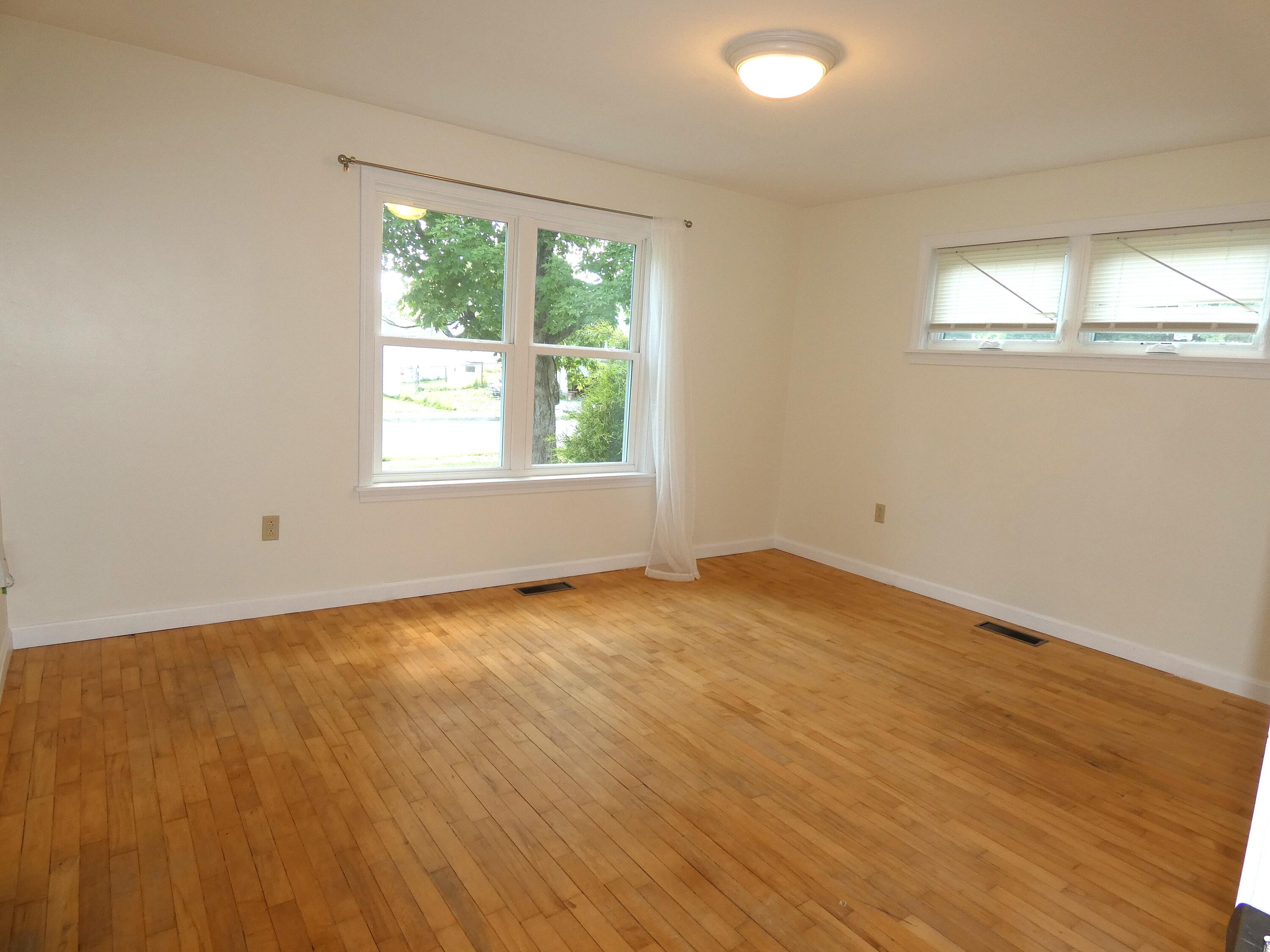 5 Mayflower Road Property Photo 16