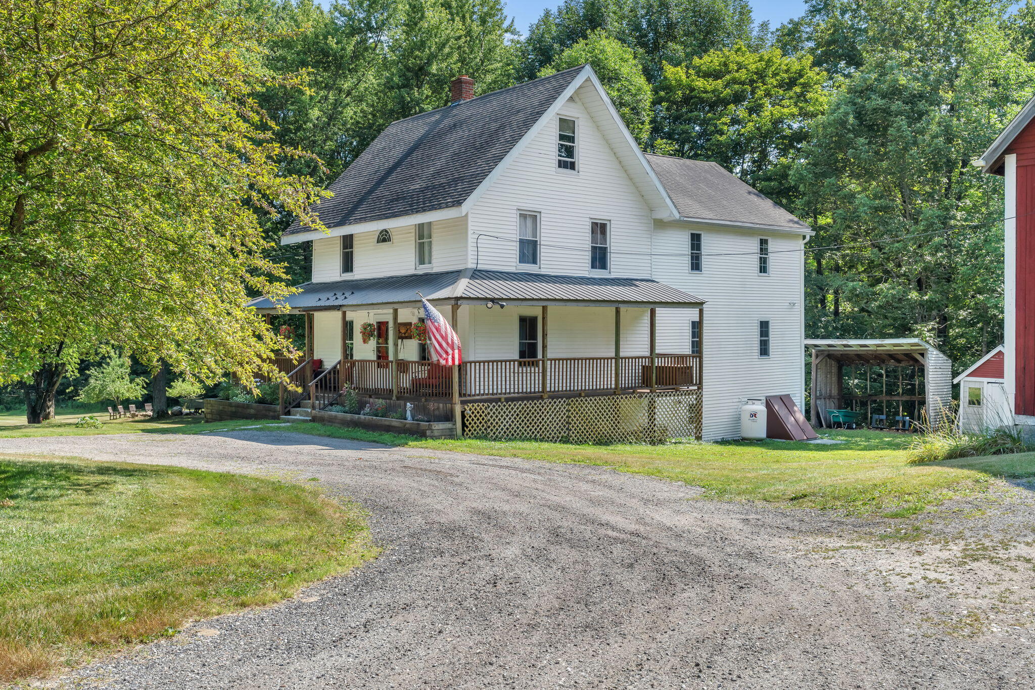 199 Pinewoods Road Property Photo 3