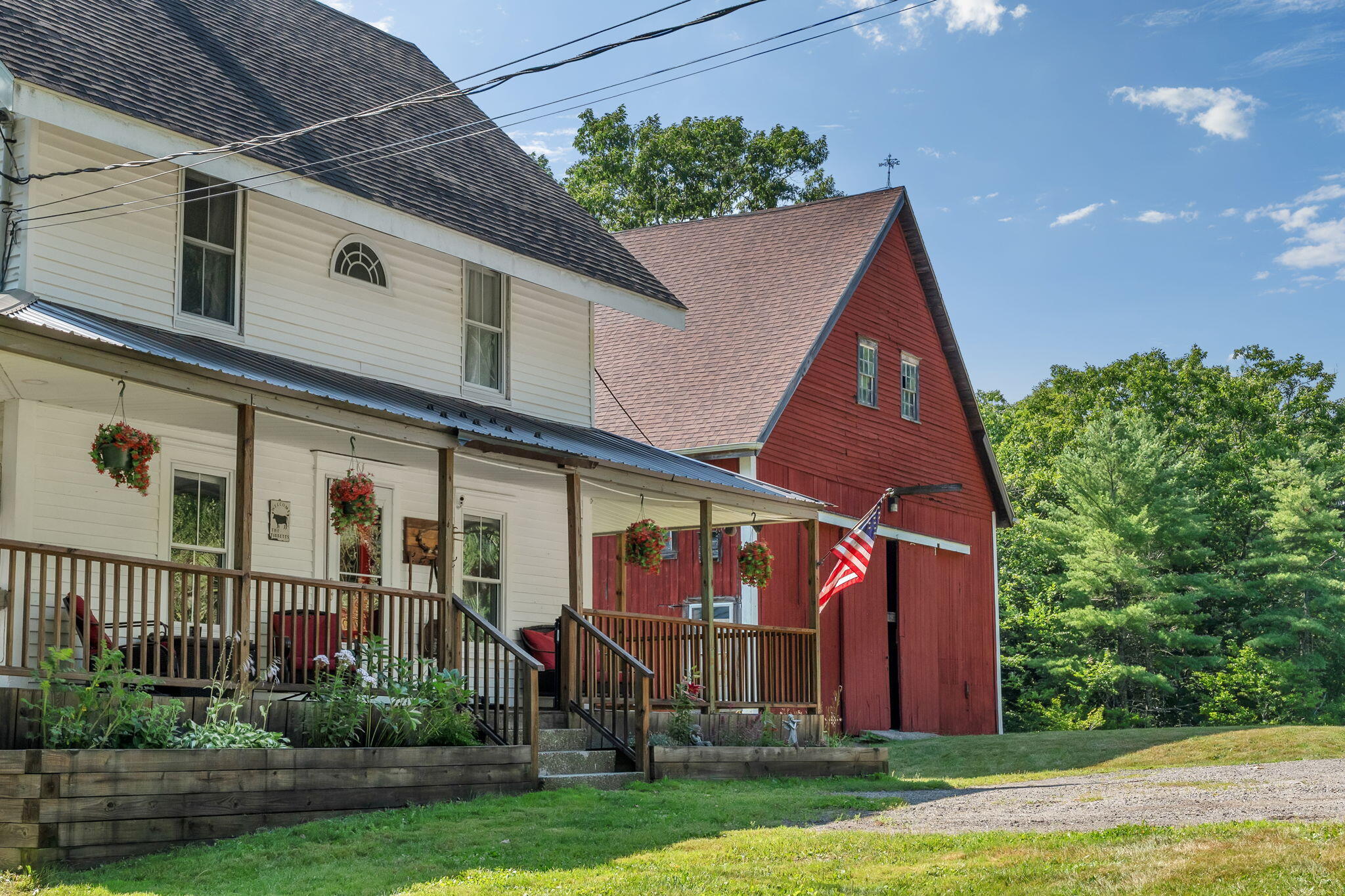 199 Pinewoods Road Property Photo 4