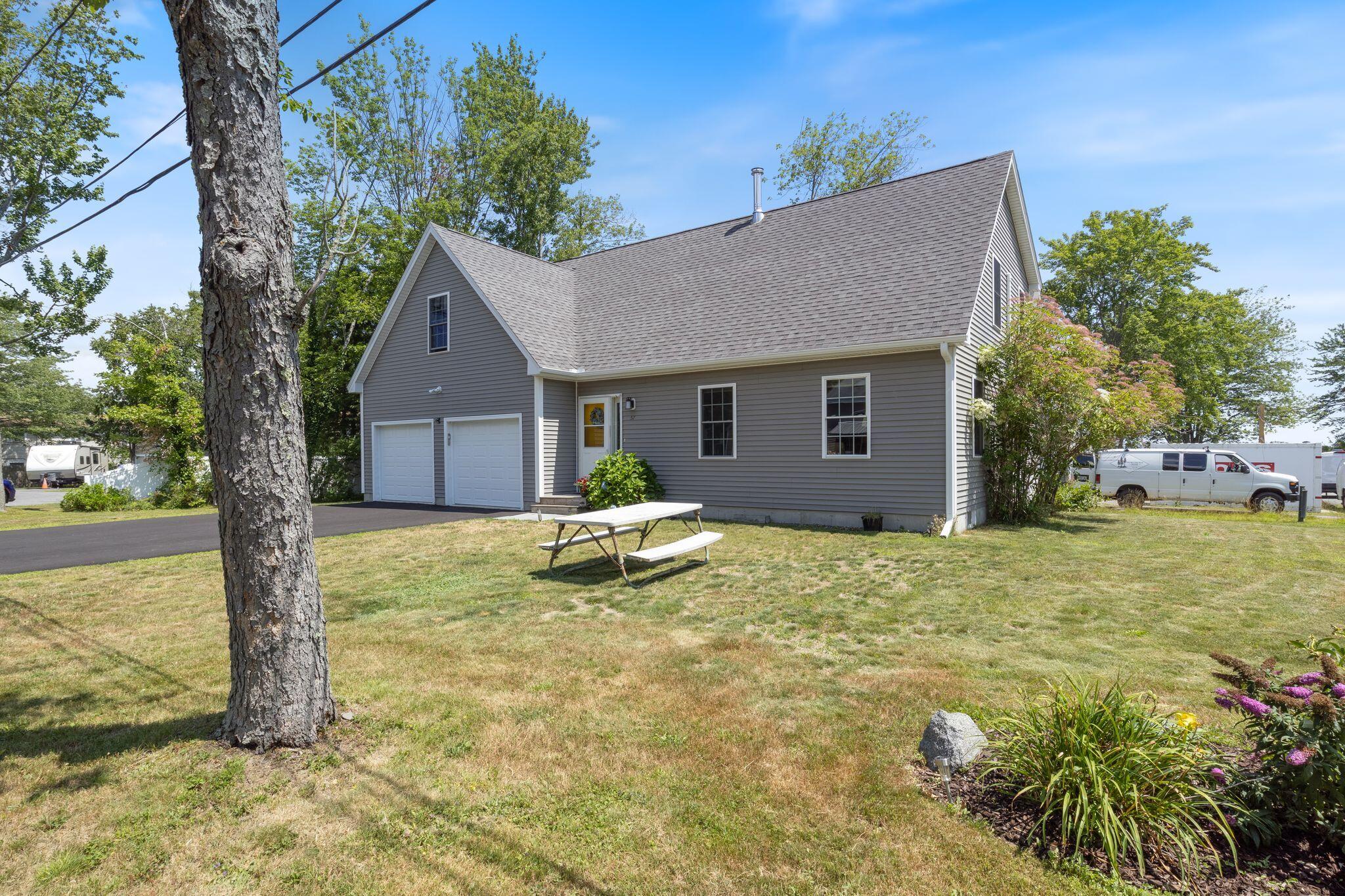 57 Merrifield Court Property Photo 4