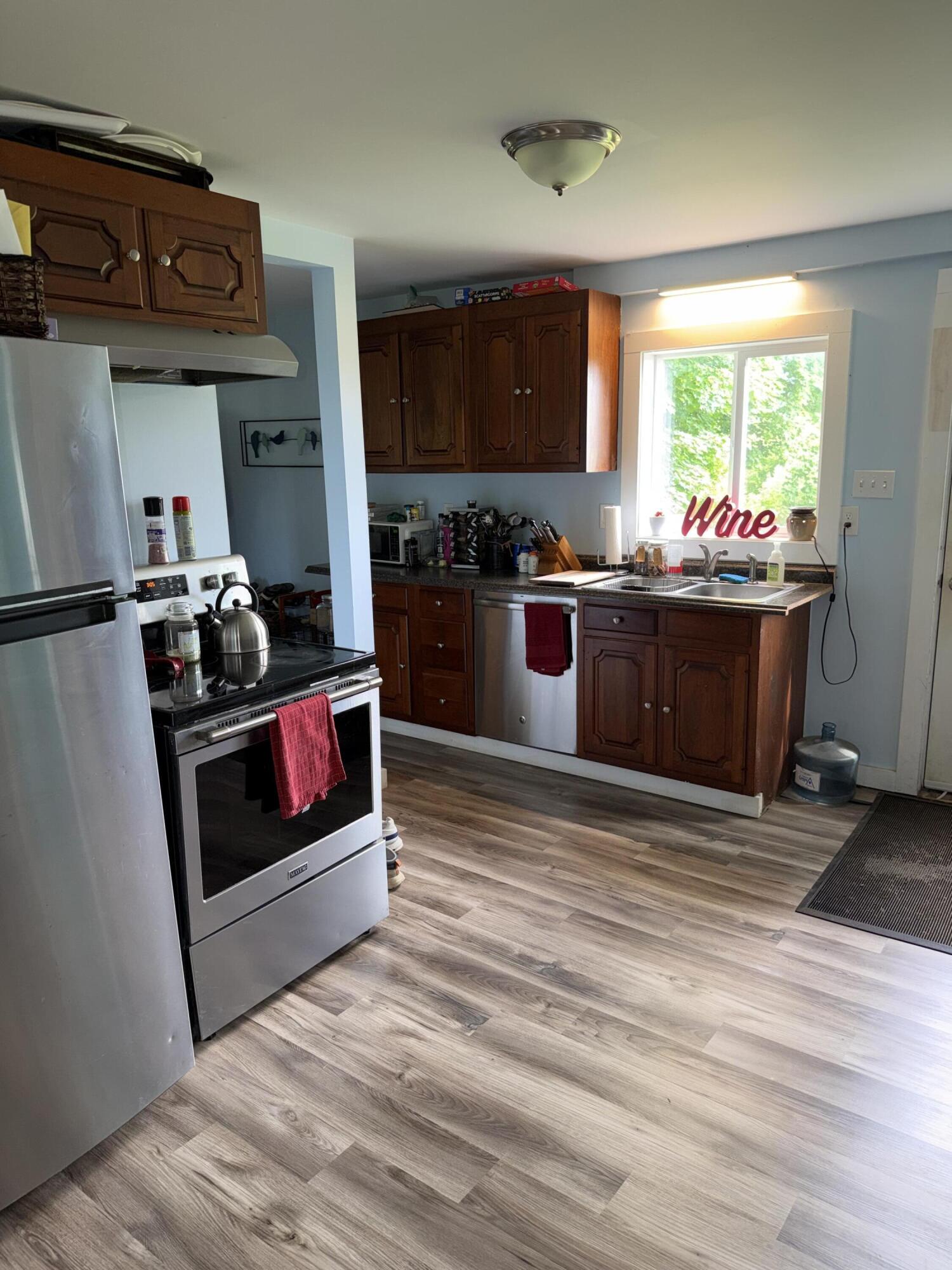 270 Park Street Property Photo 12