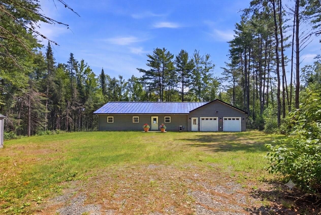 154 Lakeview Drive Property Photo 3