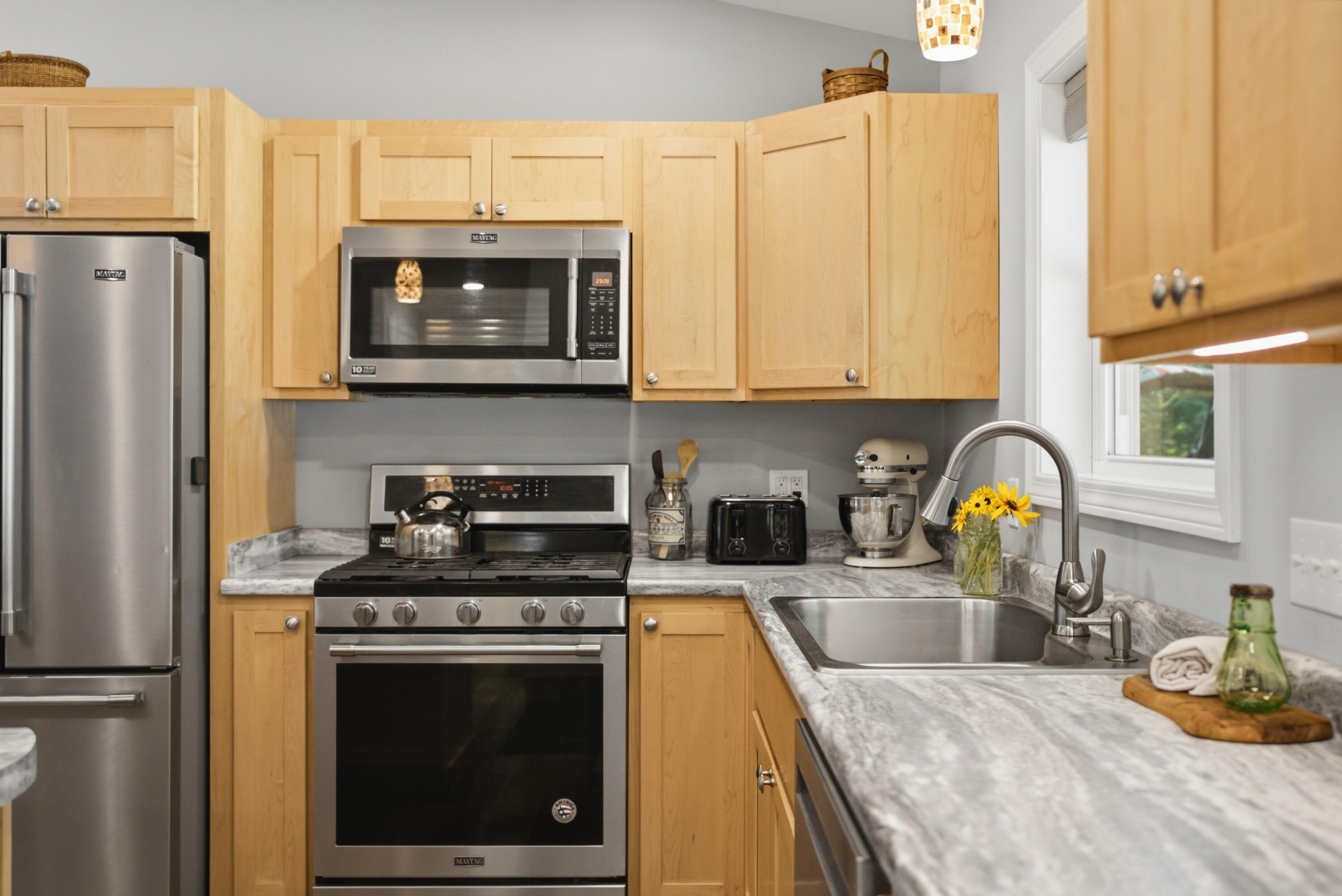 154 Lakeview Drive Property Photo 8