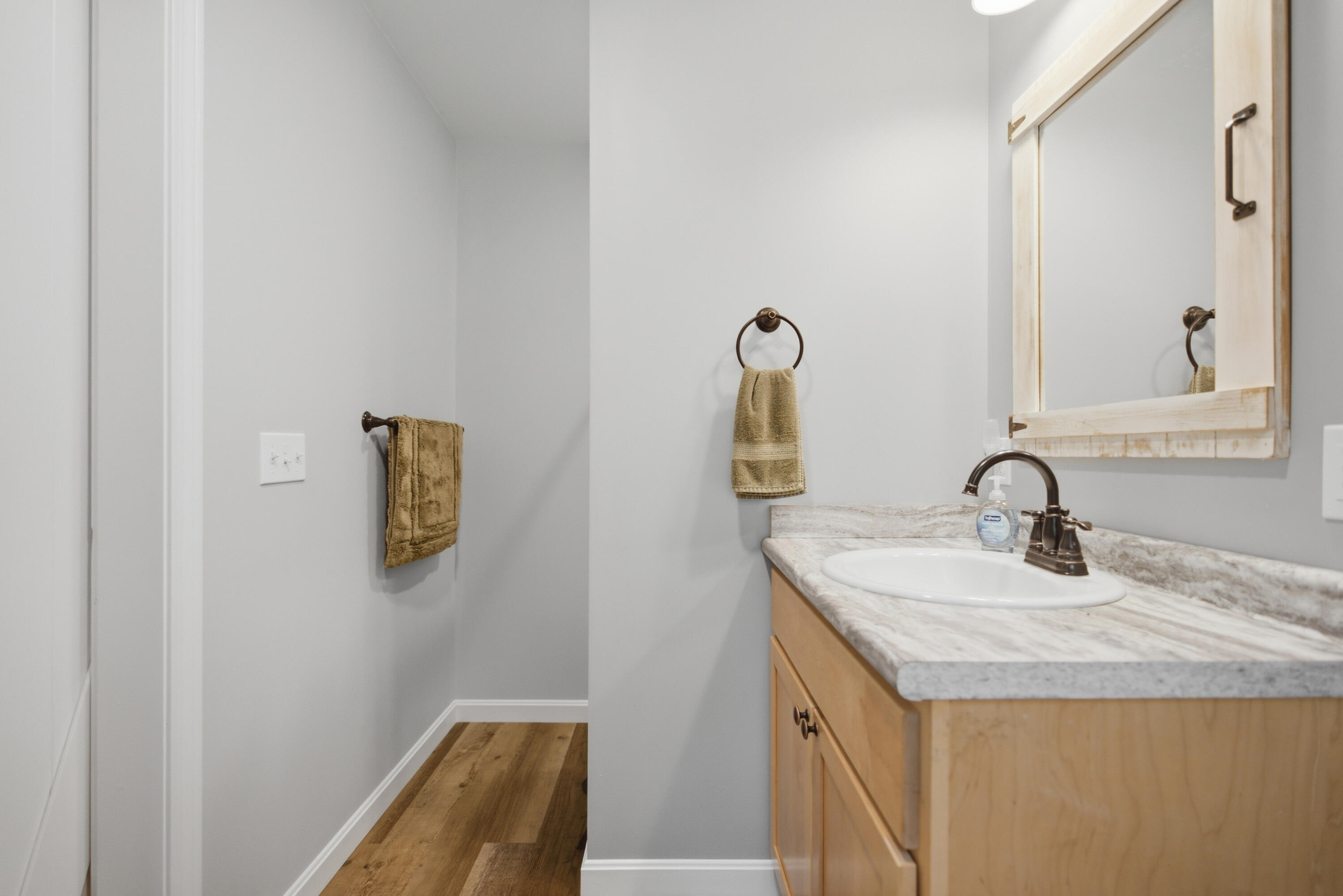 154 Lakeview Drive Property Photo 25