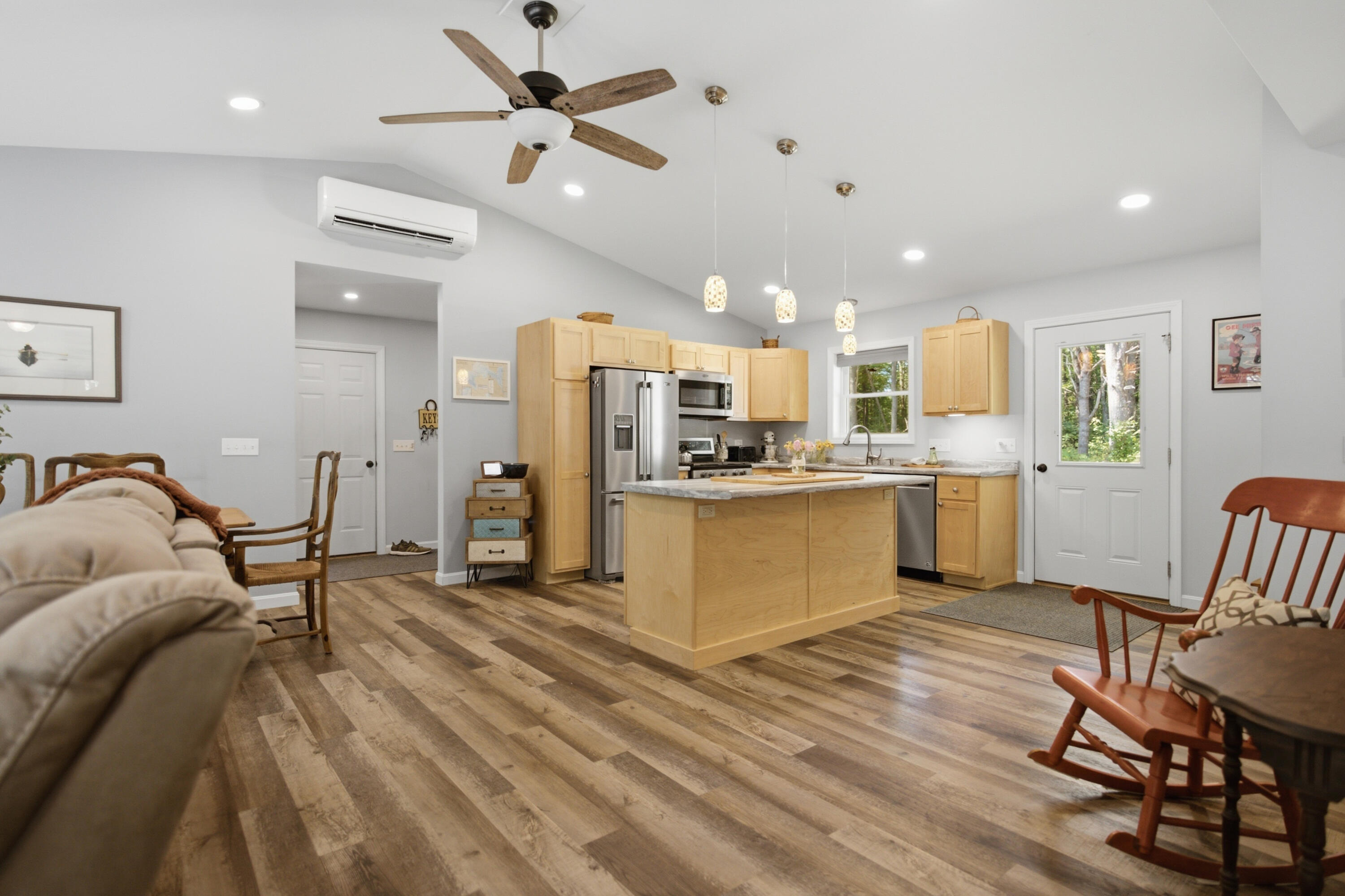 154 Lakeview Drive Property Photo 42