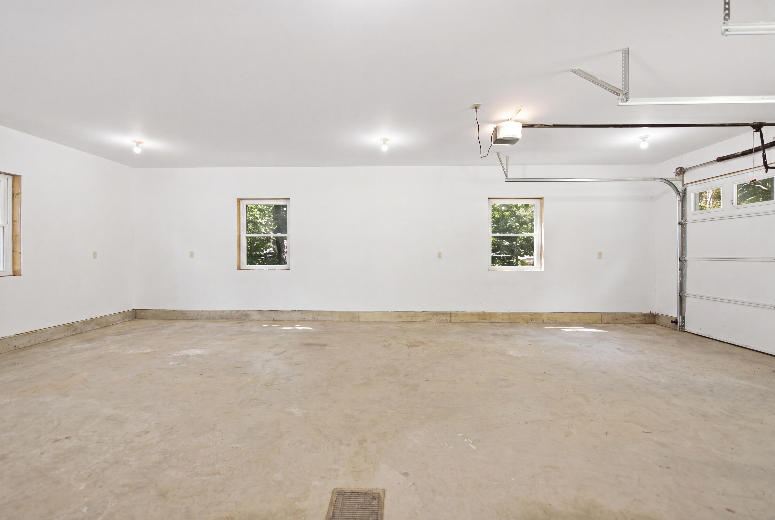 154 Lakeview Drive Property Photo 51