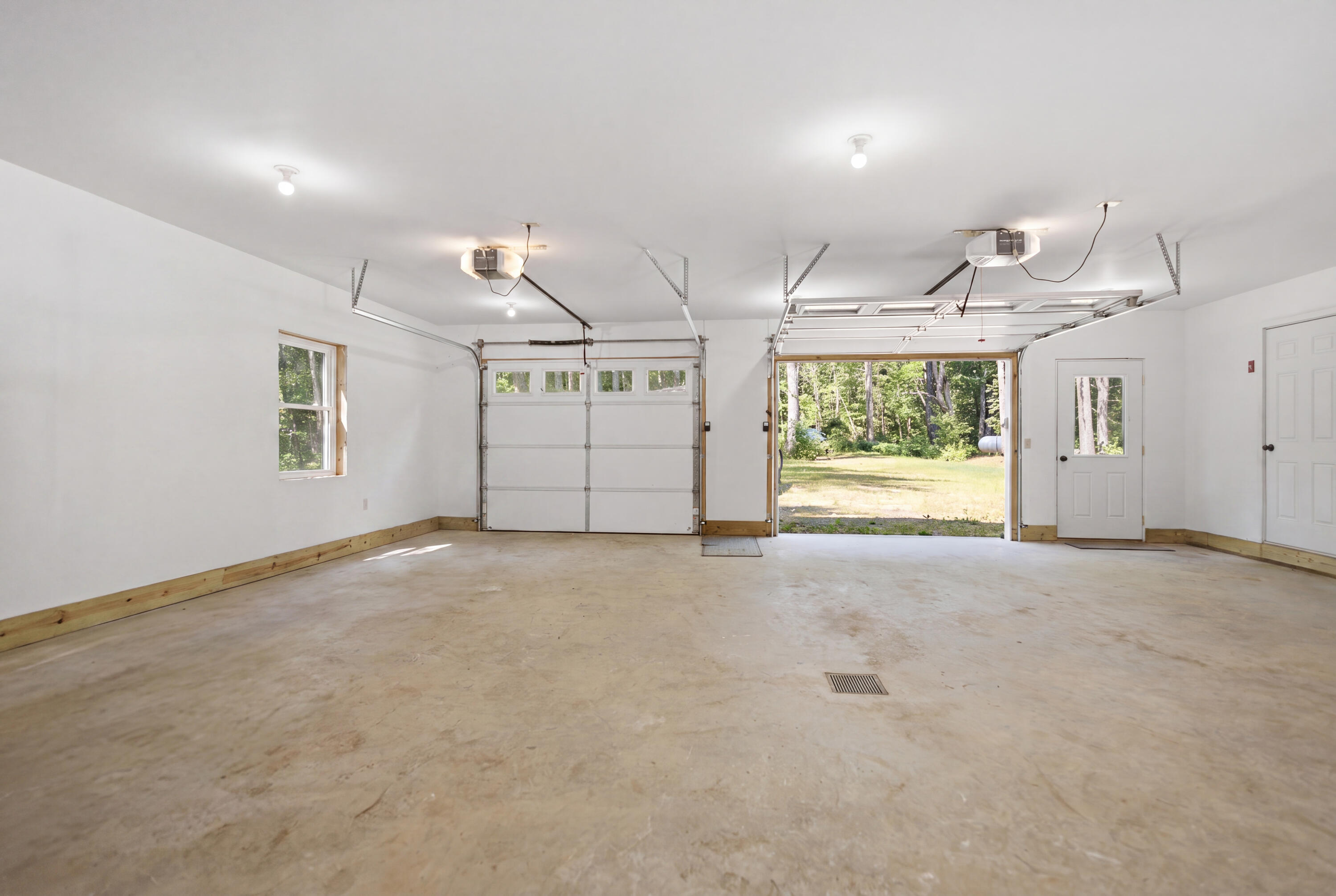 154 Lakeview Drive Property Photo 52