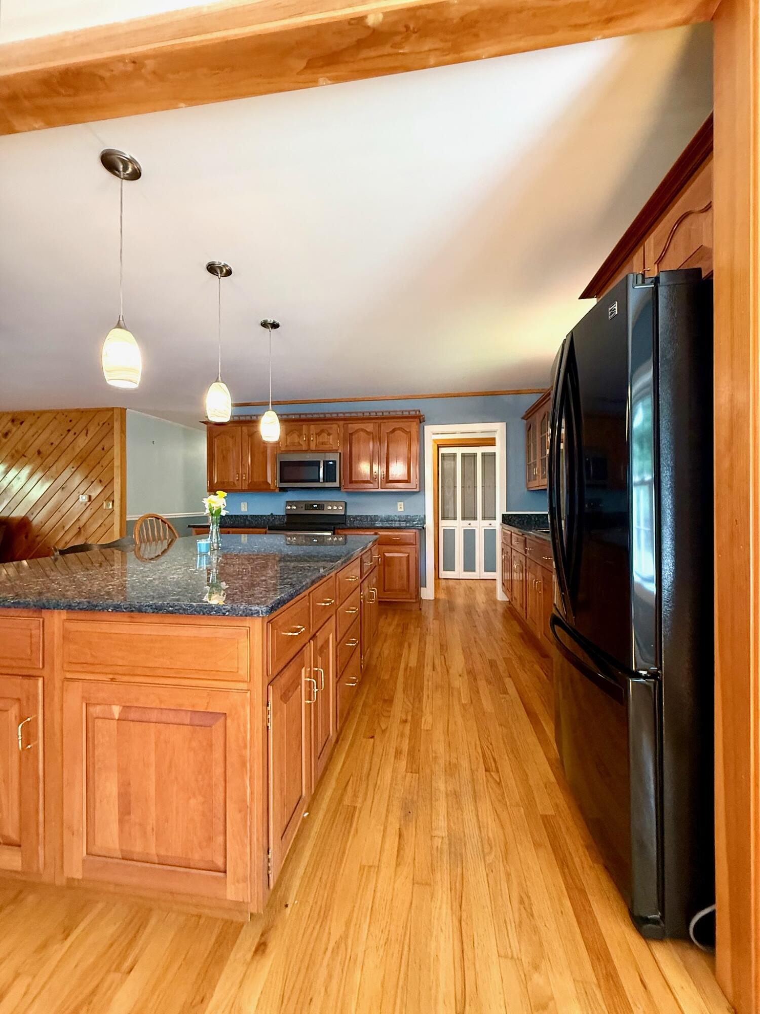 1481 S River Road Property Photo 30