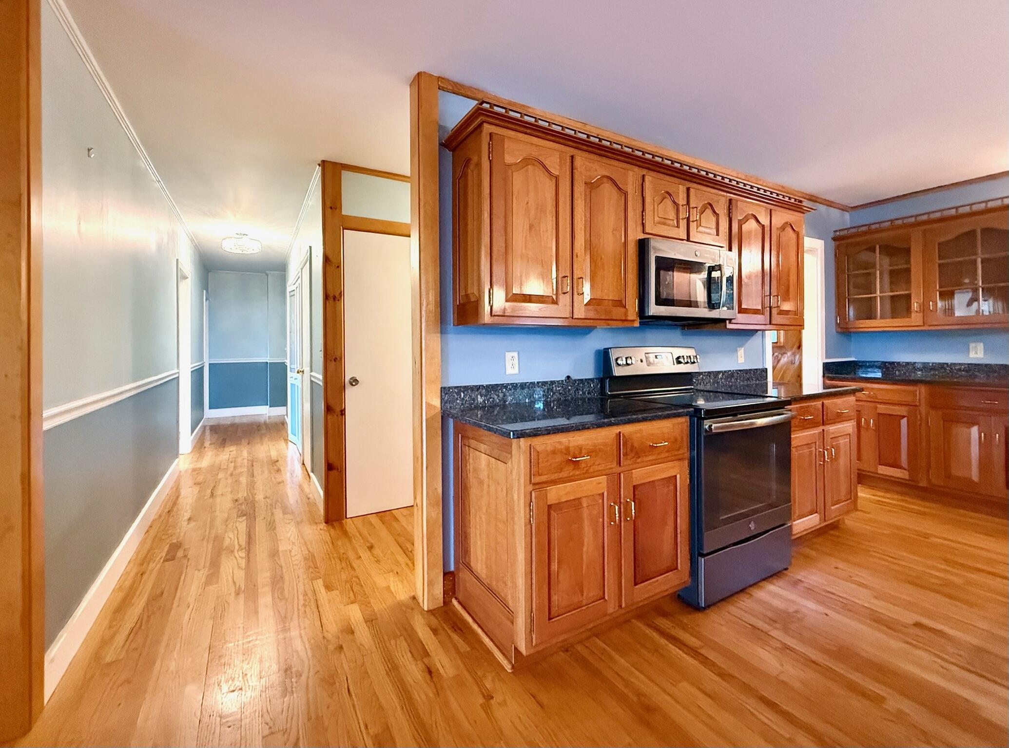 1481 S River Road Property Photo 32