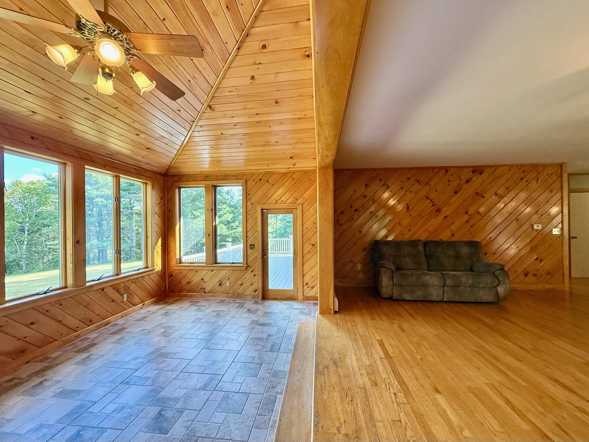 1481 S River Road Property Photo 41