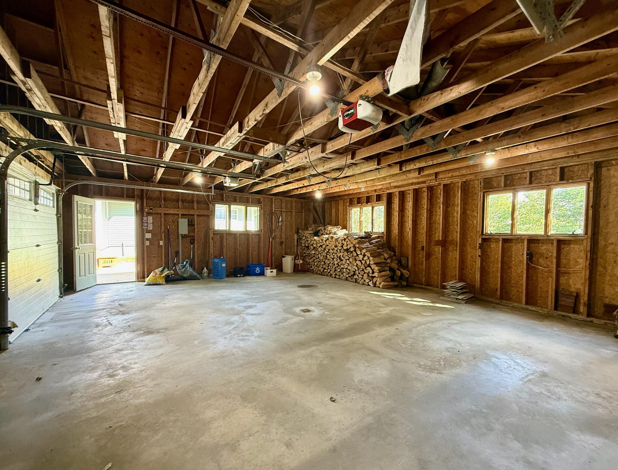 1481 S River Road Property Photo 107