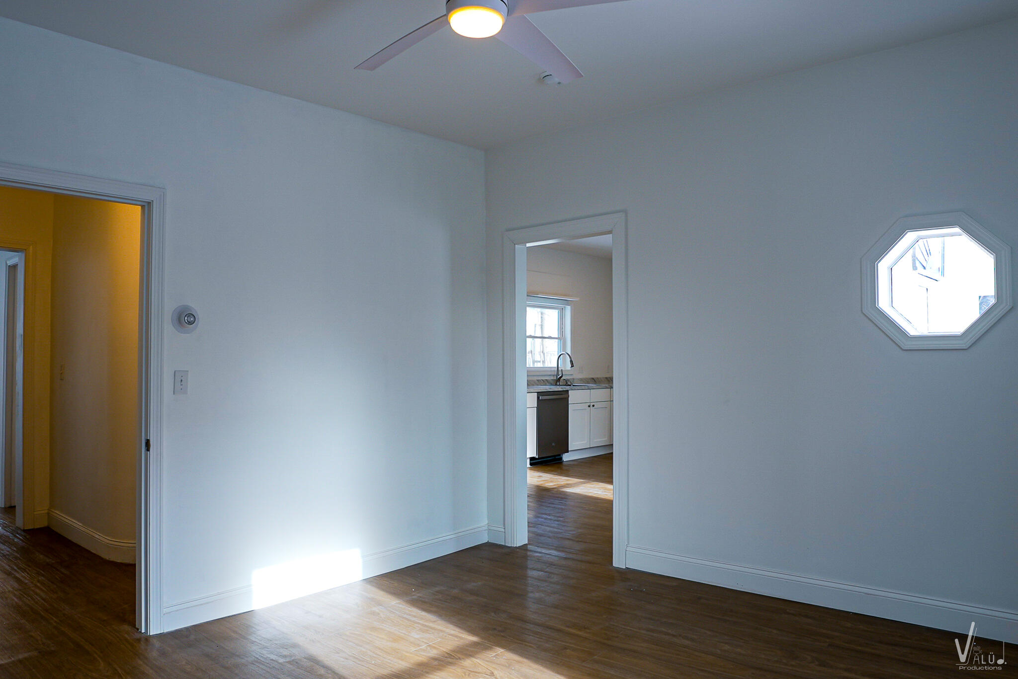 149 College Street Property Photo 7