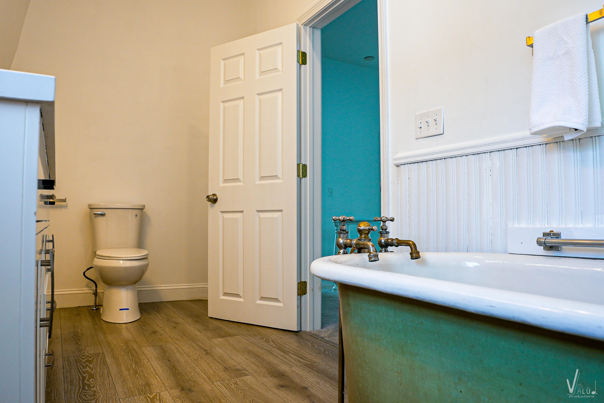 149 College Street Property Photo 37