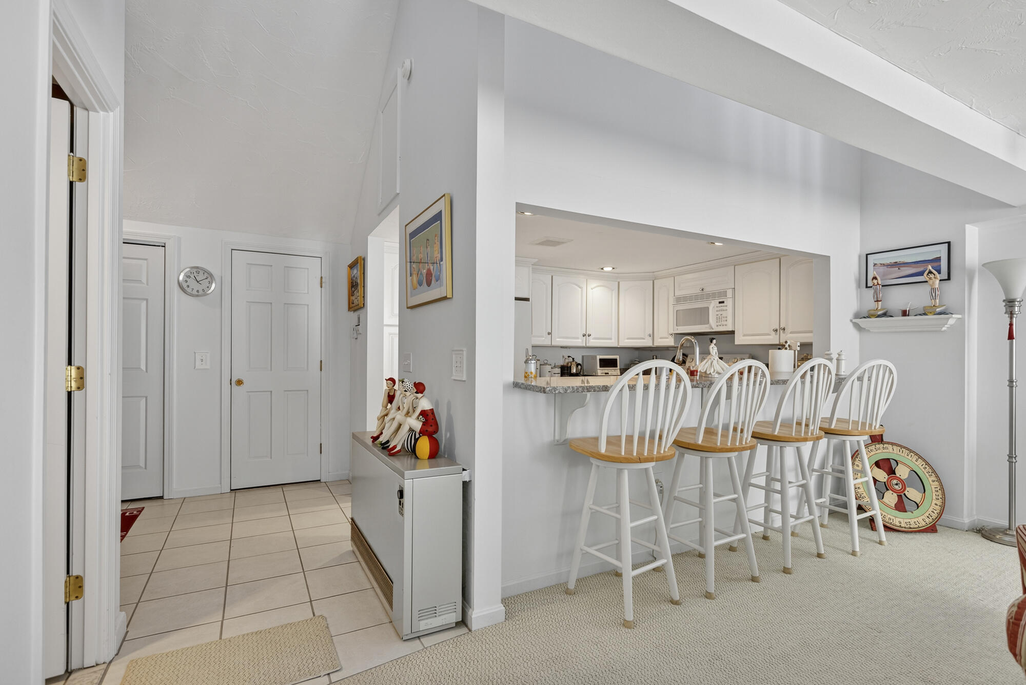 191 E Grand Avenue 701 Property Photo 19