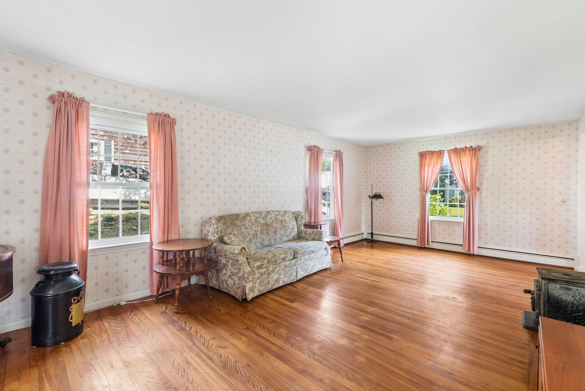 4 Ursula Street Property Photo 8