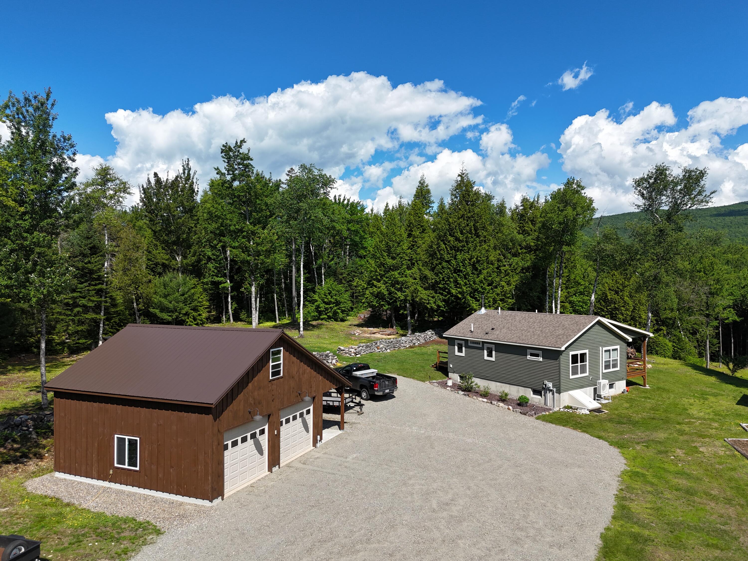 5 Quick Stream Drive 1 Property Photo 2